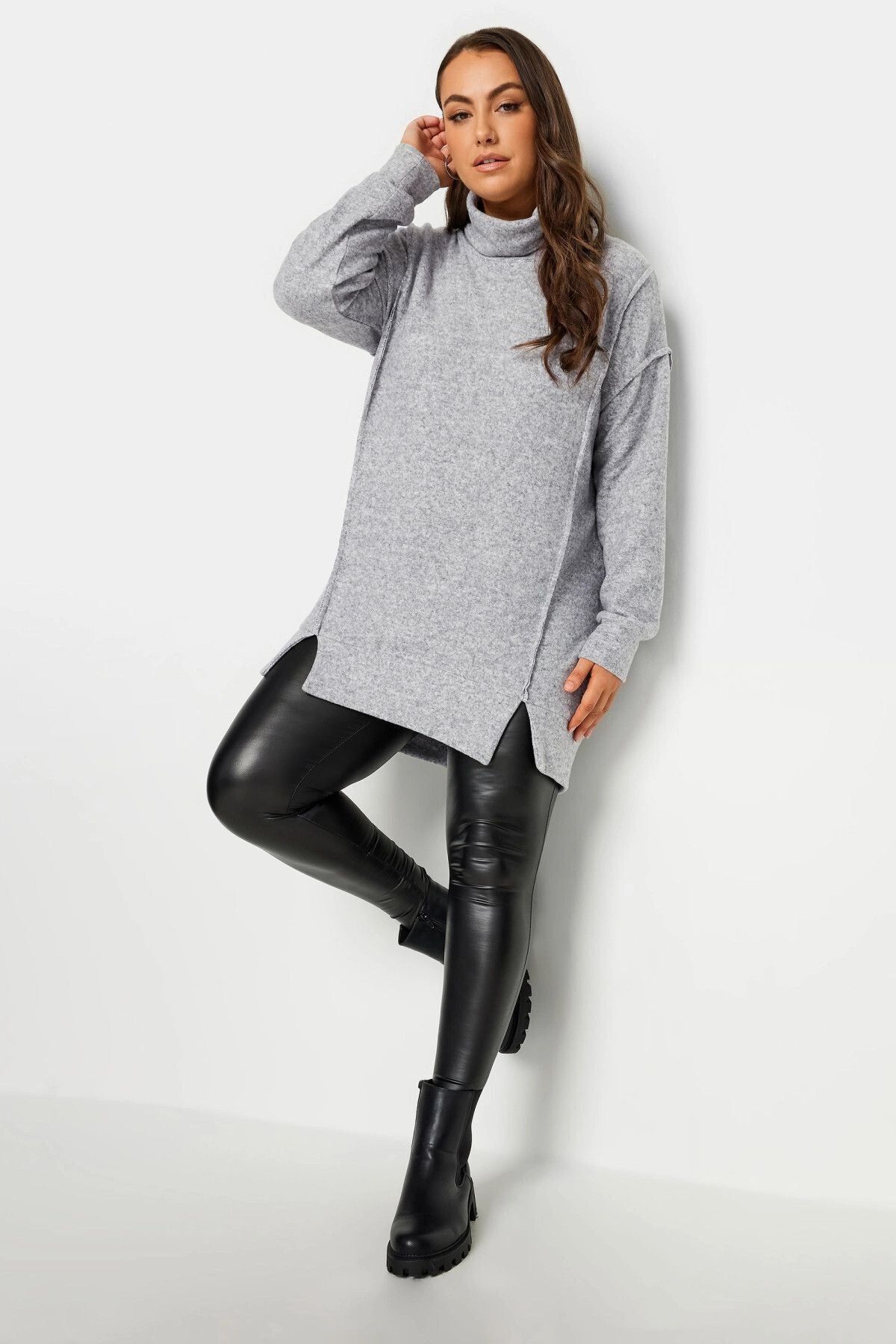 Büyük Beden Yumuşak Dokulu Uzun Kollu Balıkçı Yaka Kazak 302800