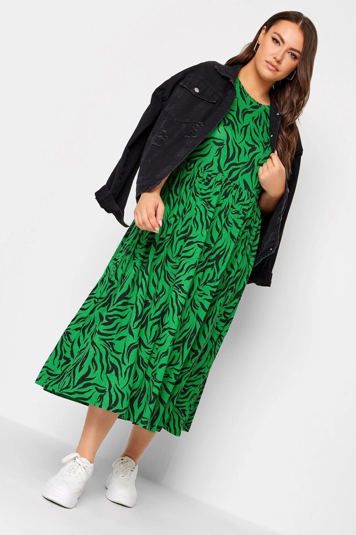 Büyük Beden Zebra Desenli Bisiklet Yaka Kısa Kollu Elbise 137593