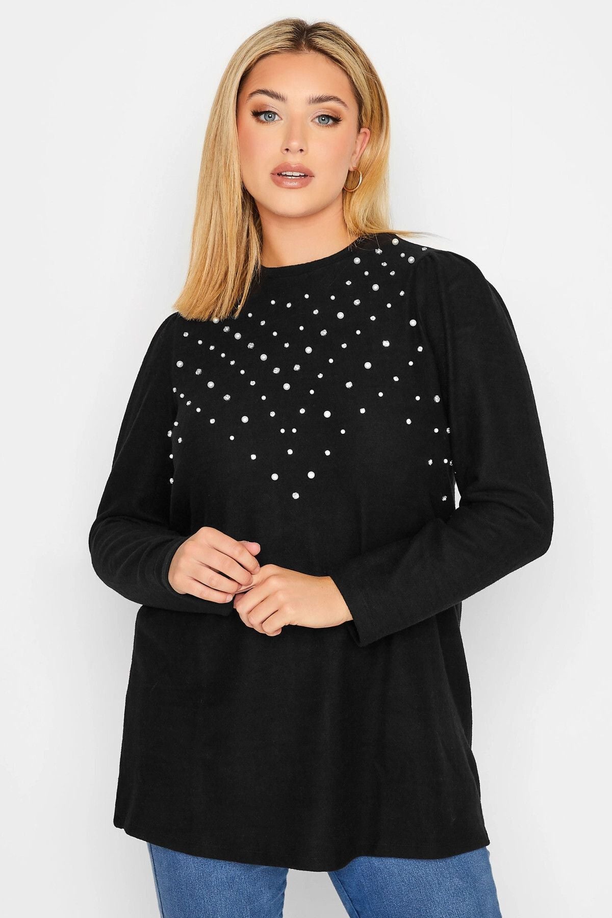 Büyük Beden Bisiklet Yaka Yumuşak Dokulu İnci İşlemeli Bluz 301421