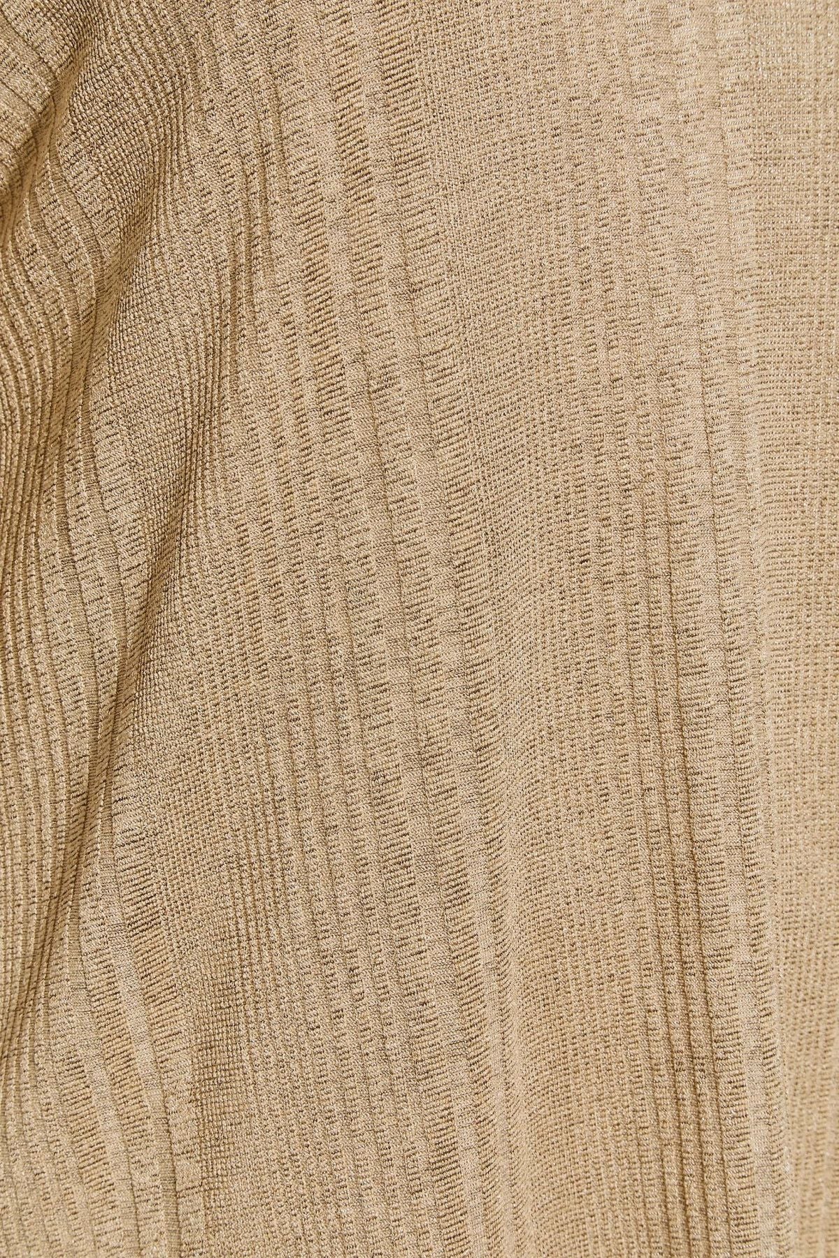 Büyük Beden V Yaka Yarım Kollu Yırtmaç Detaylı Bluz 301226