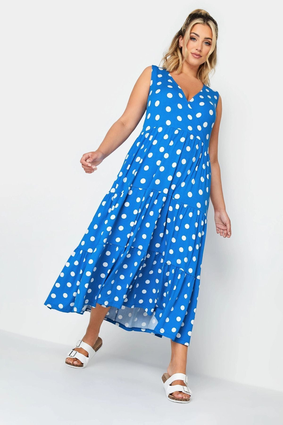 Büyük Beden Sıfır Kol Büyük Puantiyeli V Yaka Midi Boy Elbise 302353