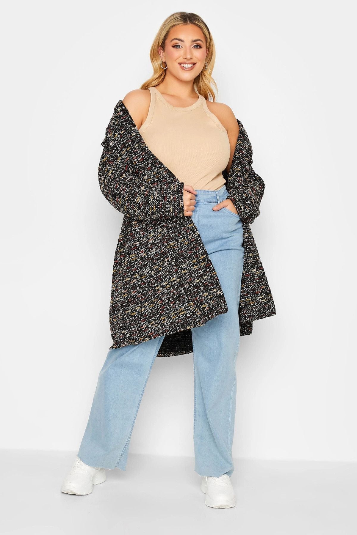 Büyük Beden Dokulu Uzun Kollu Düğmesiz Uzun Kesim Hırka 301571