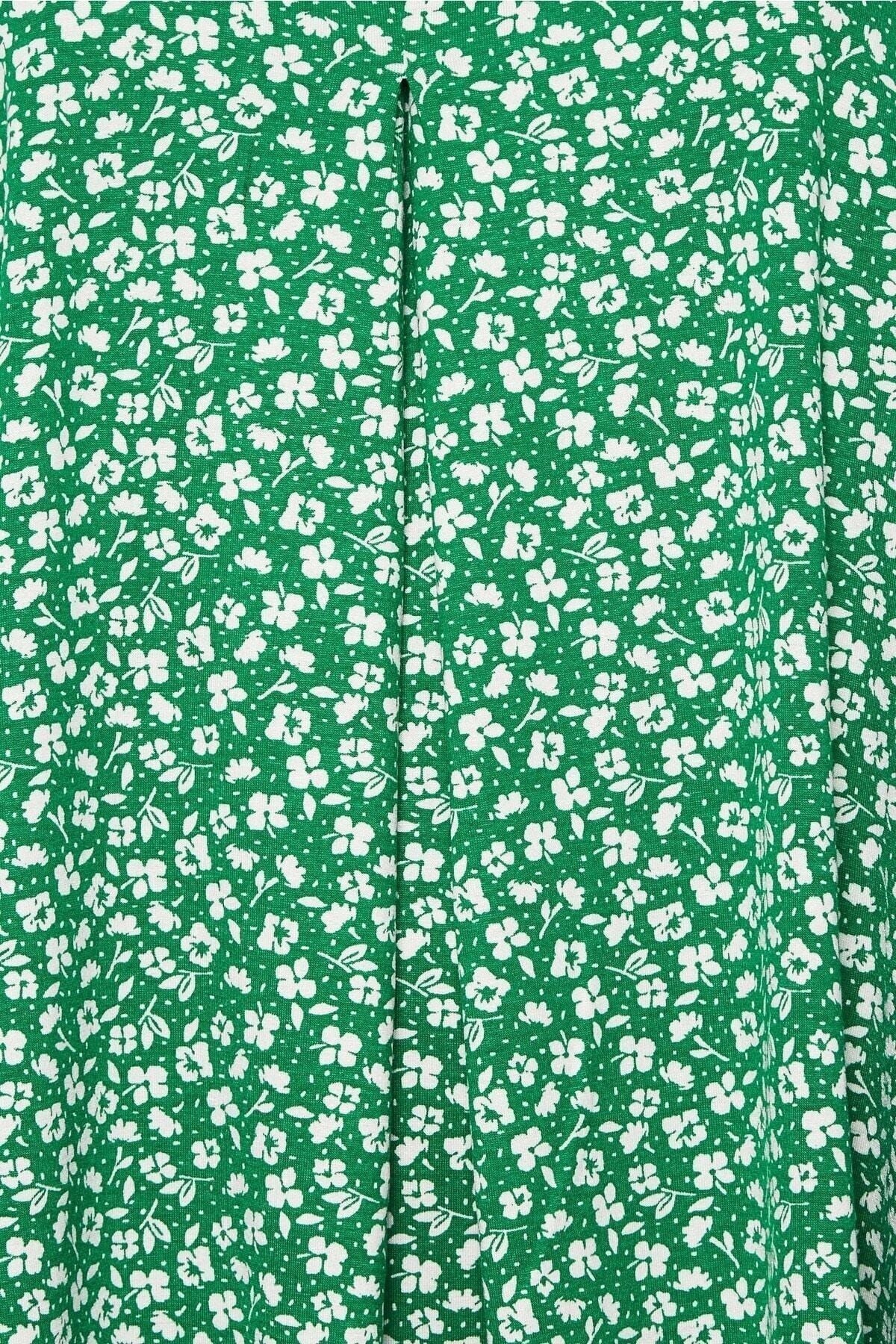 Büyük Beden Sıfır Kol V Yaka Eteği Bollaşan Çiçek Desenli Bluz 302068