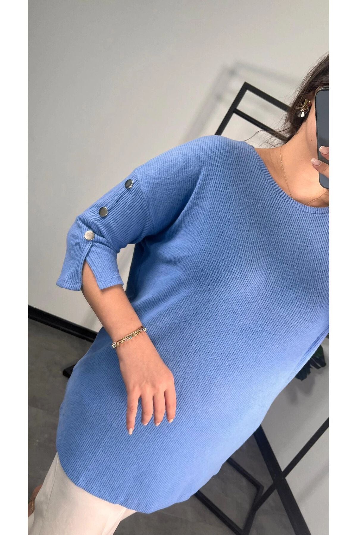 Büyük Beden Bisiklet Yaka Yarım Kollu Düğme Detaylı Bluz 301597