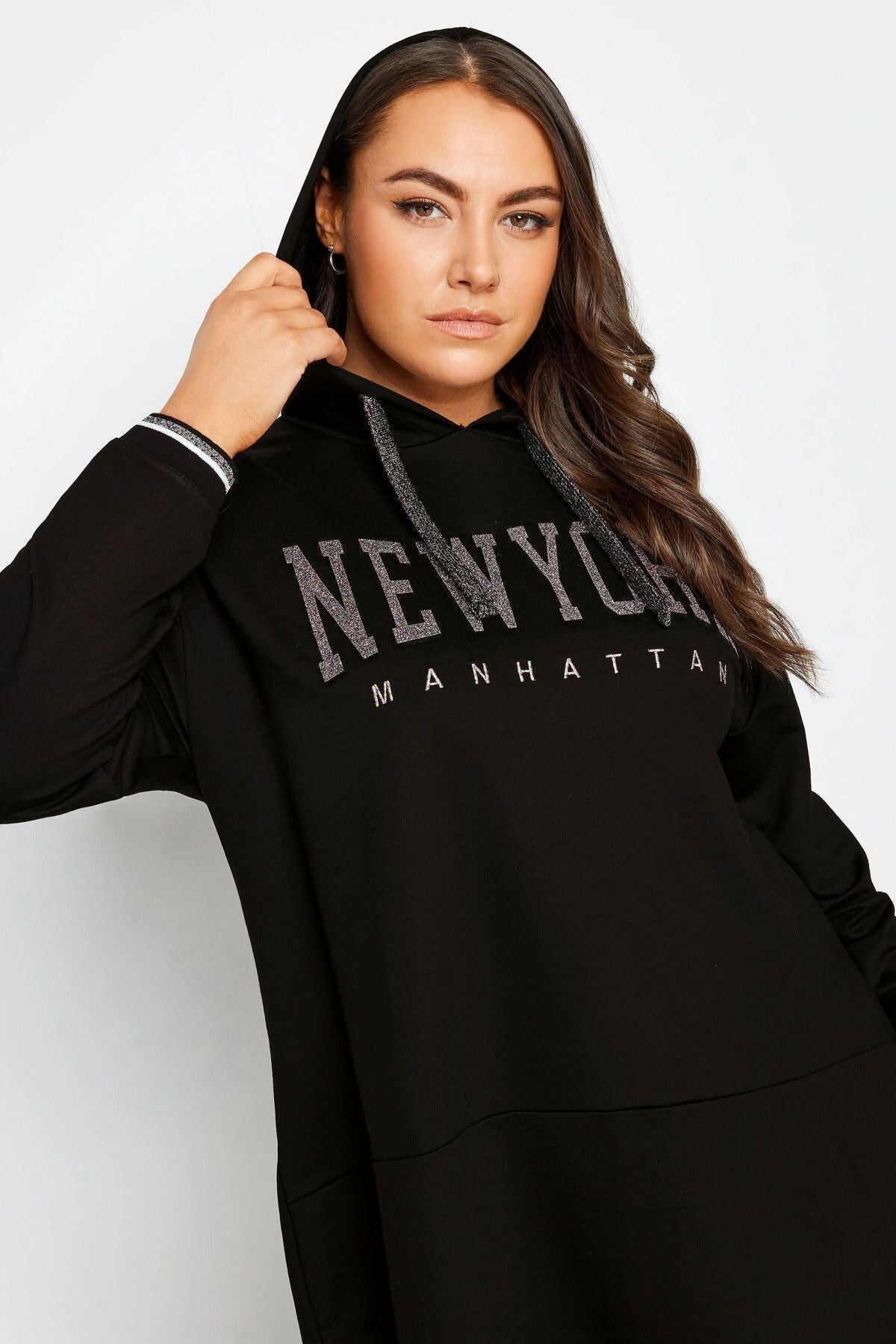 Büyük Beden Uzun Kollu Arkası Uzun Baskılı Kapüşonlu Sweatshirt 302845