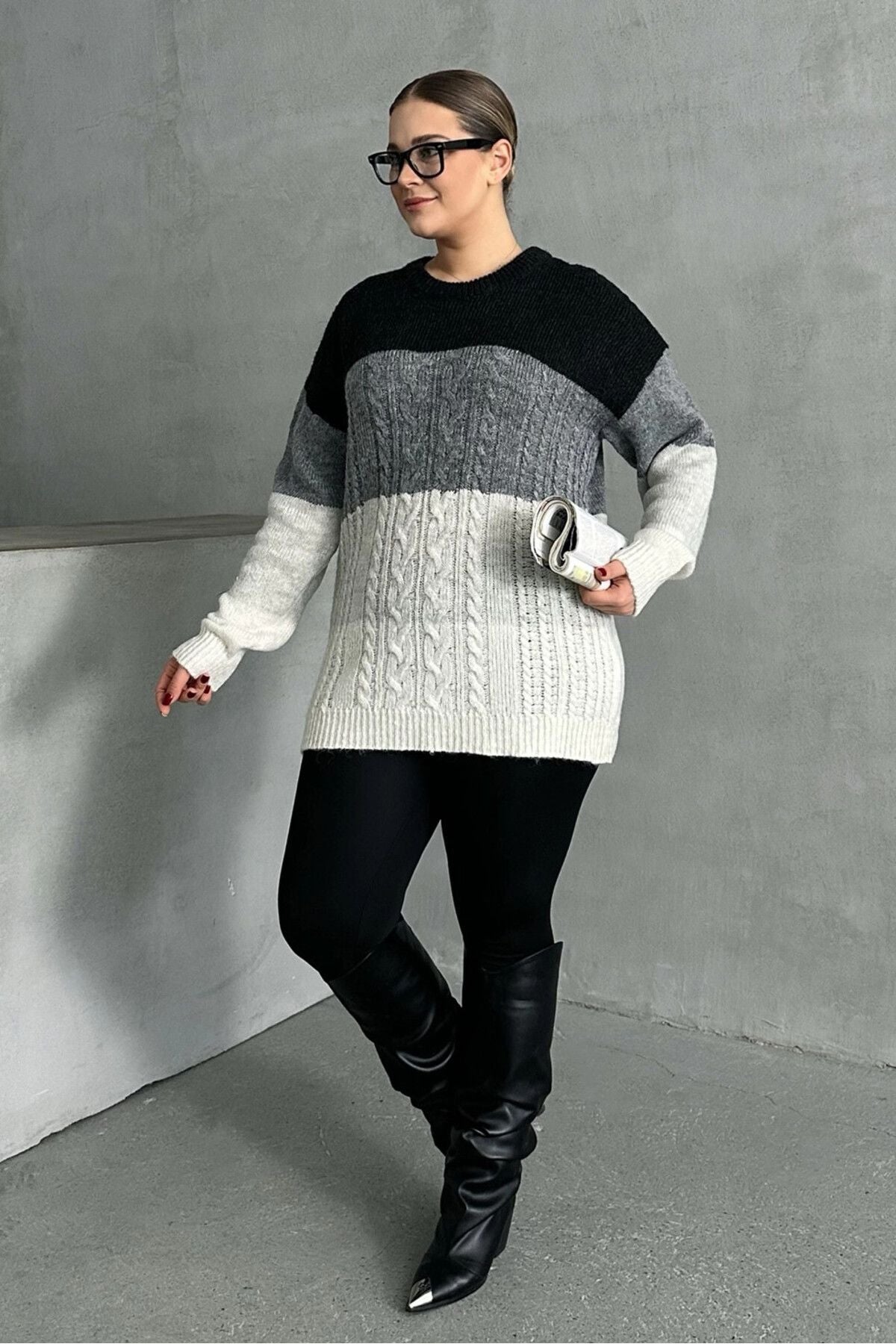 Büyük Beden Uzun Kollu Bisiklet Yaka Renk Bloklu Triko Kazak DG-04