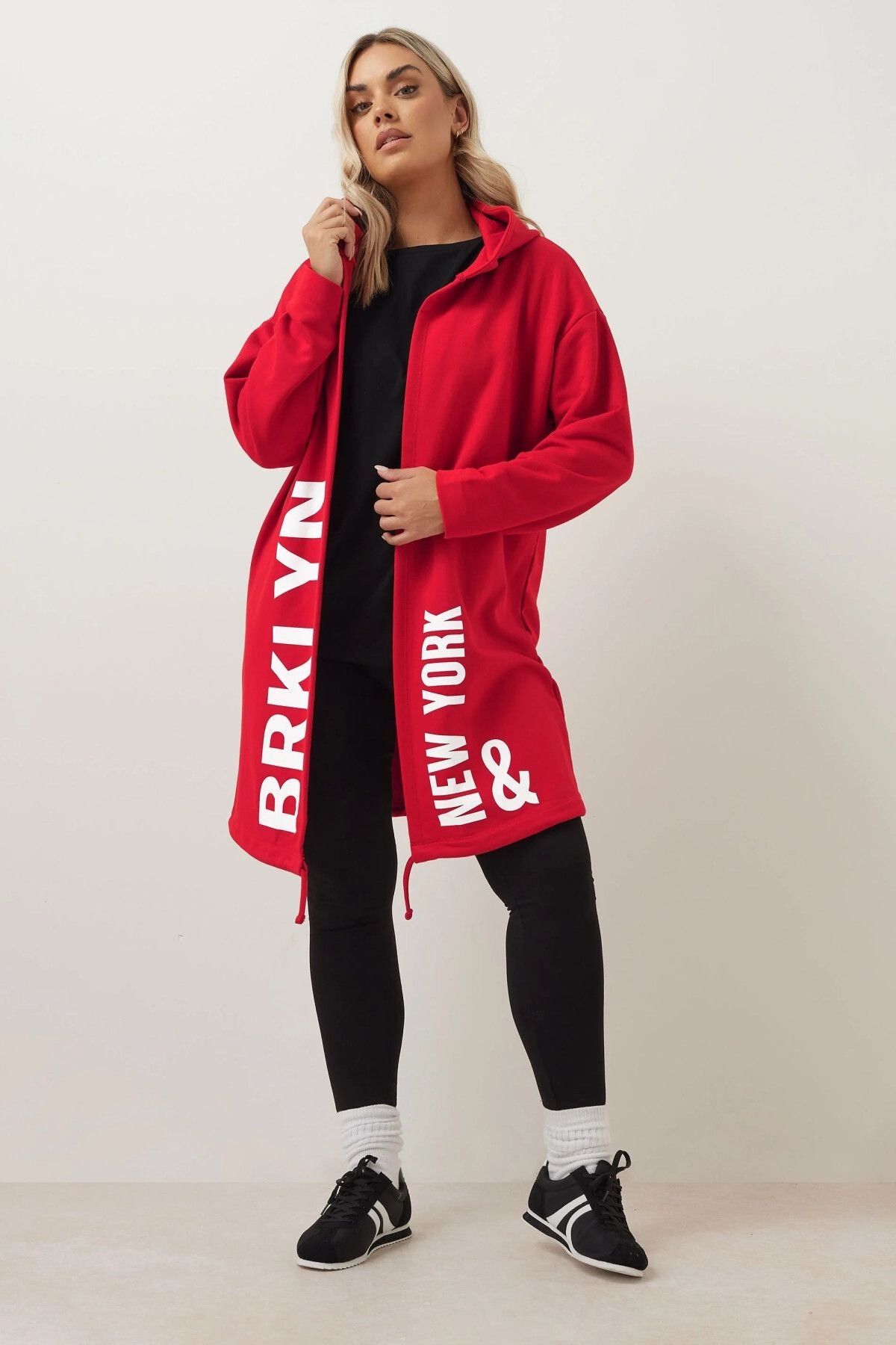 Büyük Beden Kapüşonlu Uzun Kollu Yazı Baskılı Cepsiz Hırka 303982