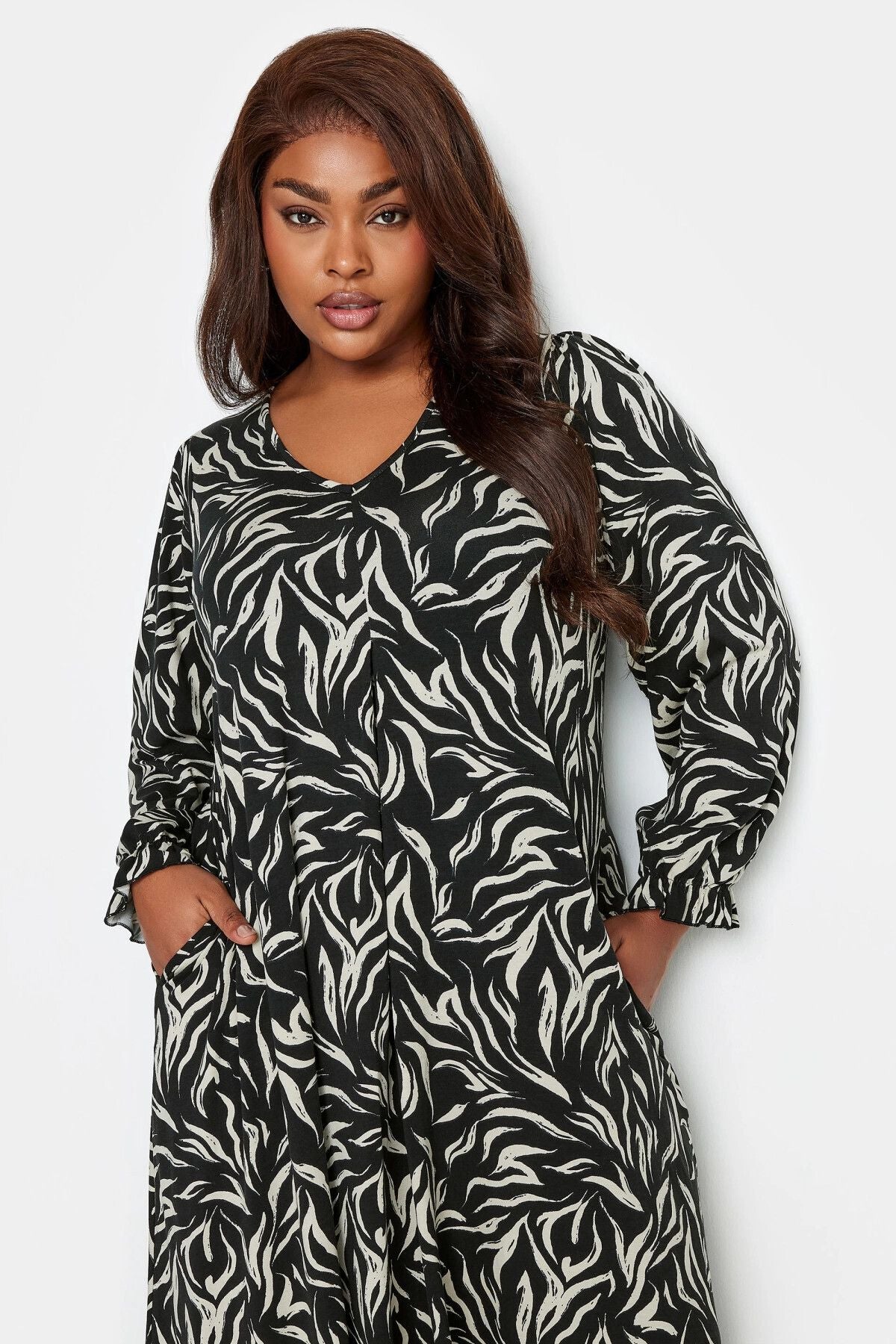 Büyük Beden Zebra Desenli Uzun Kollu Cepli V Yaka Uzun Elbise 137669