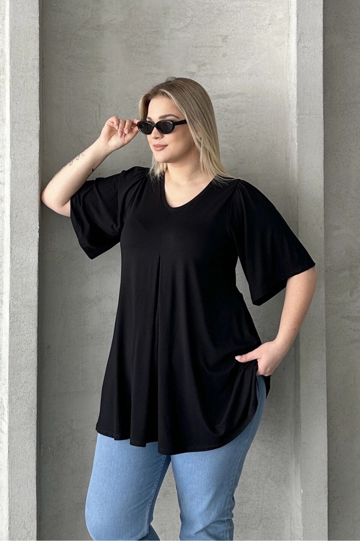 Büyük Beden İkili Paket V Yaka Desensiz Asimetrik Kesim Likralı Bluz 320315x2