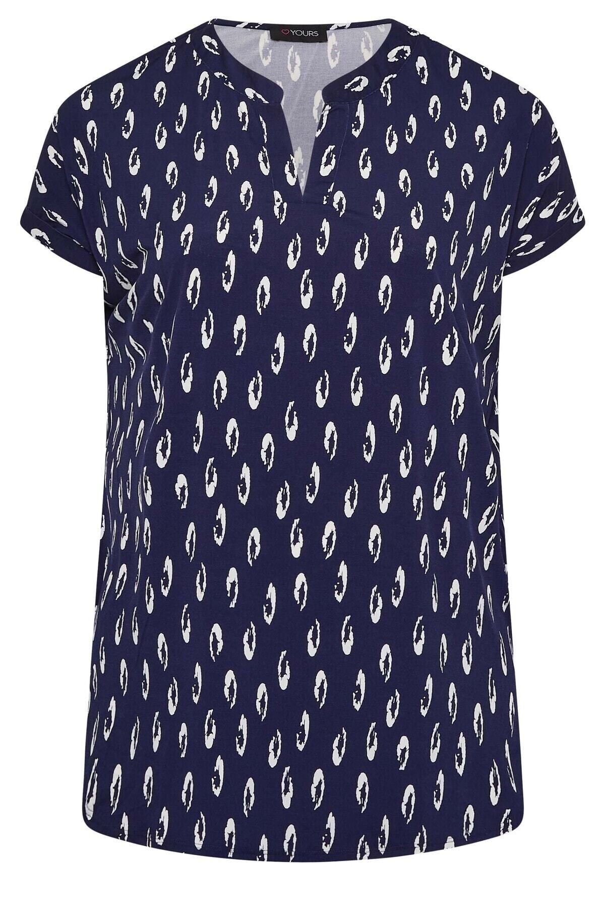 Büyük Beden V Yaka Desenli Yarım Kollu Asimetrik Kesim Bluz 174252