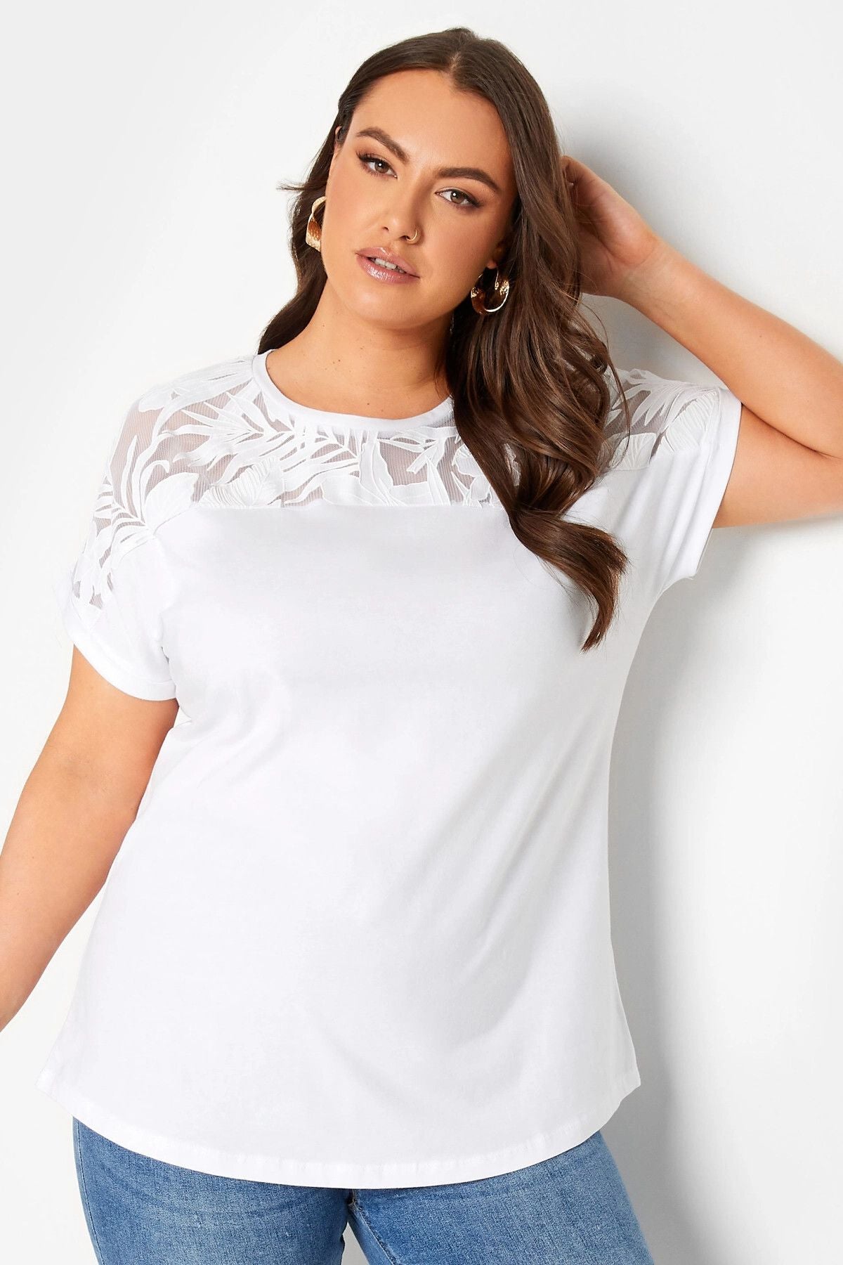 Büyük Beden Desenli Tül Detaylı Bisiklet Yaka Kısa Kollu T-shirt 320826