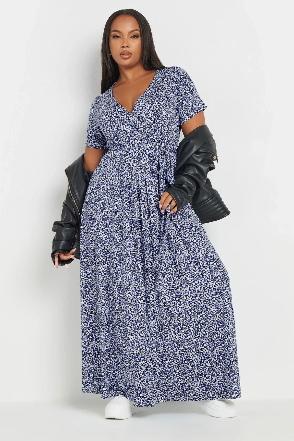 Büyük Beden V Yaka Kısa Kollu Önü Kuşaklı Maxi Elbise 303506