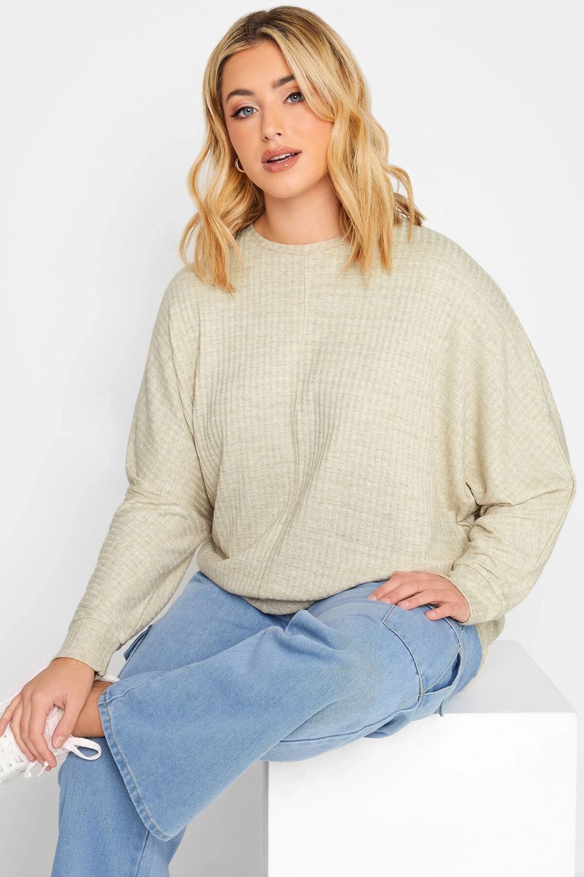 Büyük Beden Bisiklet Yaka Uzun Yarasa Kol İnce Bluz 301723