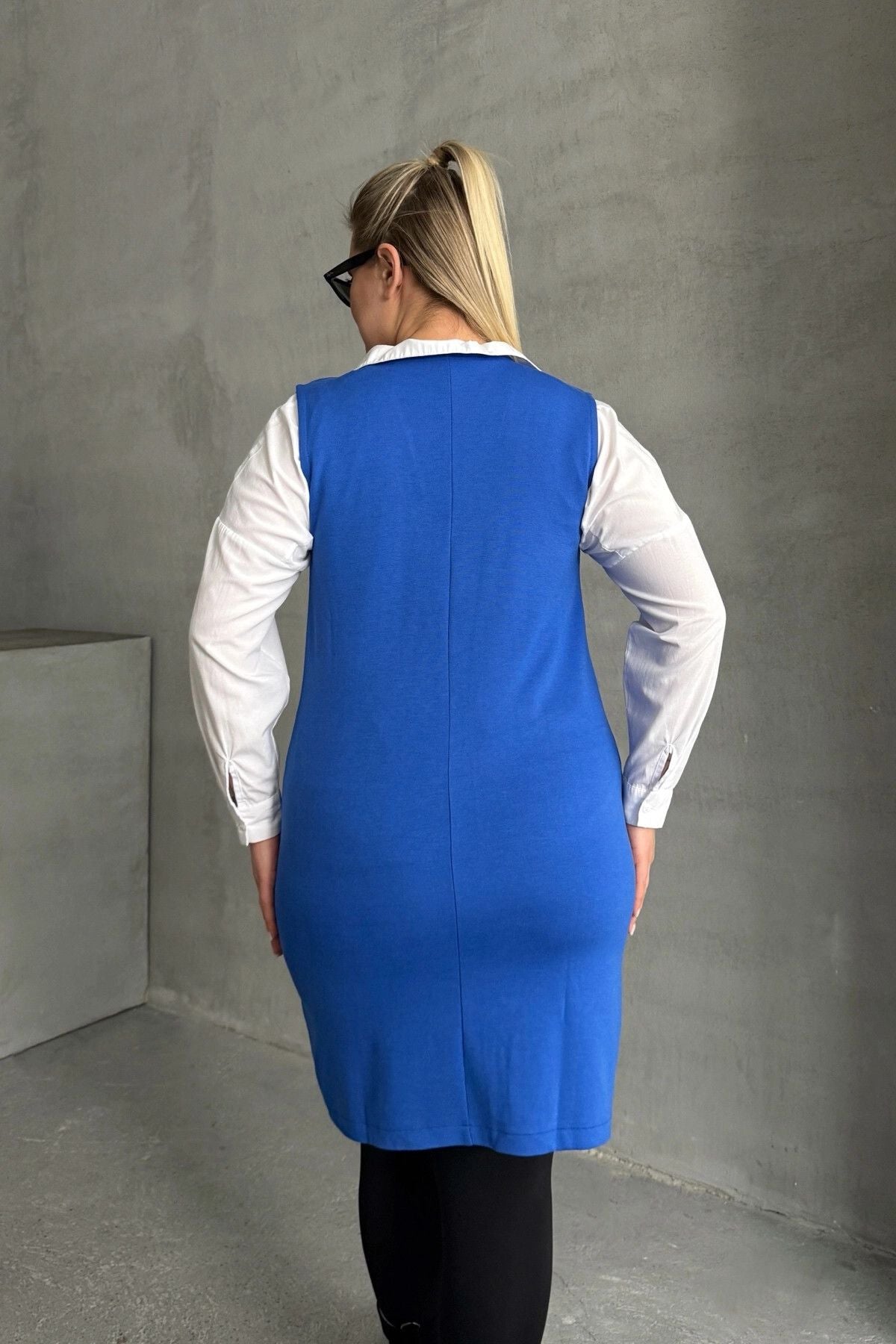 Büyük Beden Sıfır Kol Önü Düğmeli Cep Görünümlü Hırka 300862