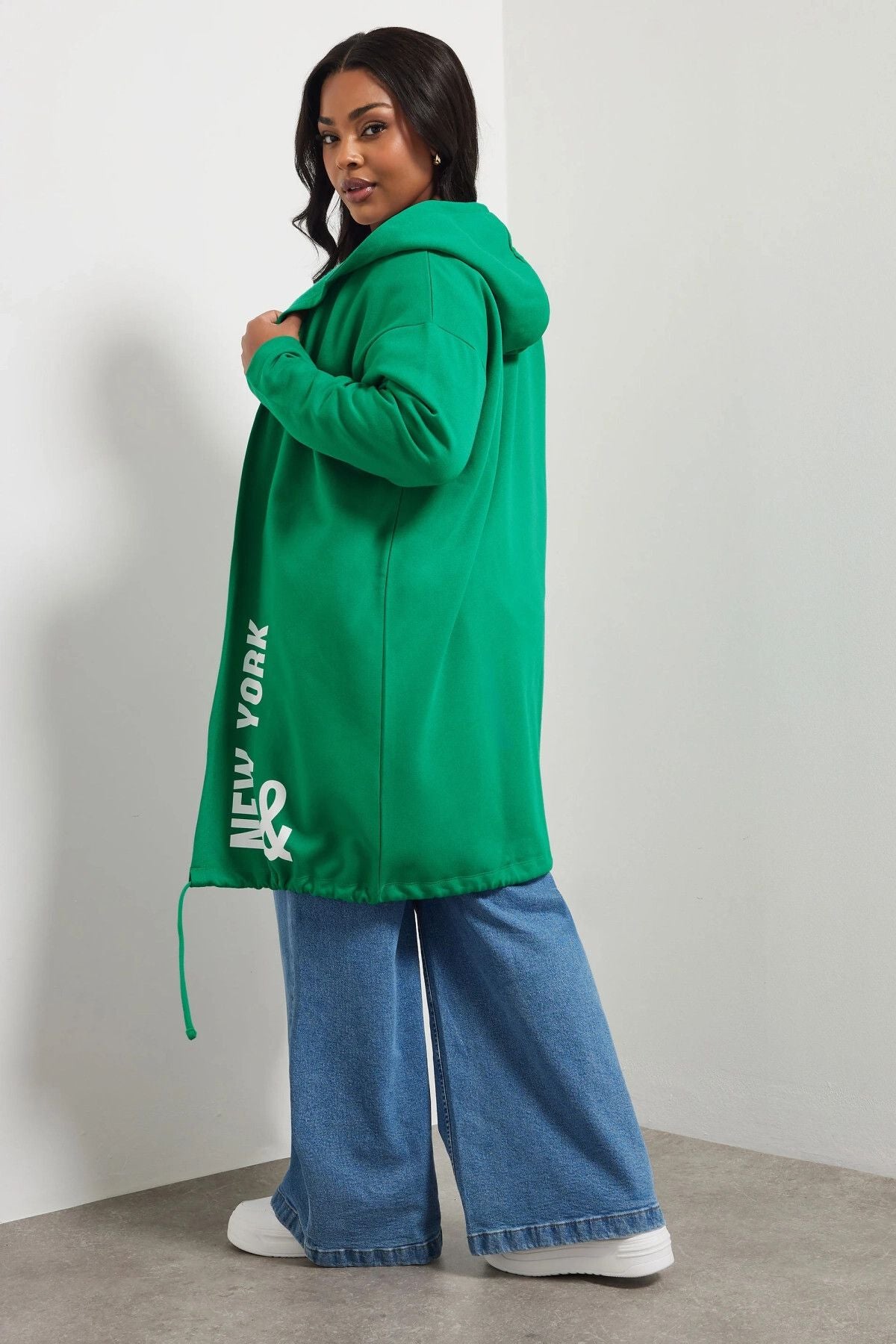 Büyük Beden Kapüşonlu Uzun Kollu Yazı Baskılı Cepsiz Hırka 303984