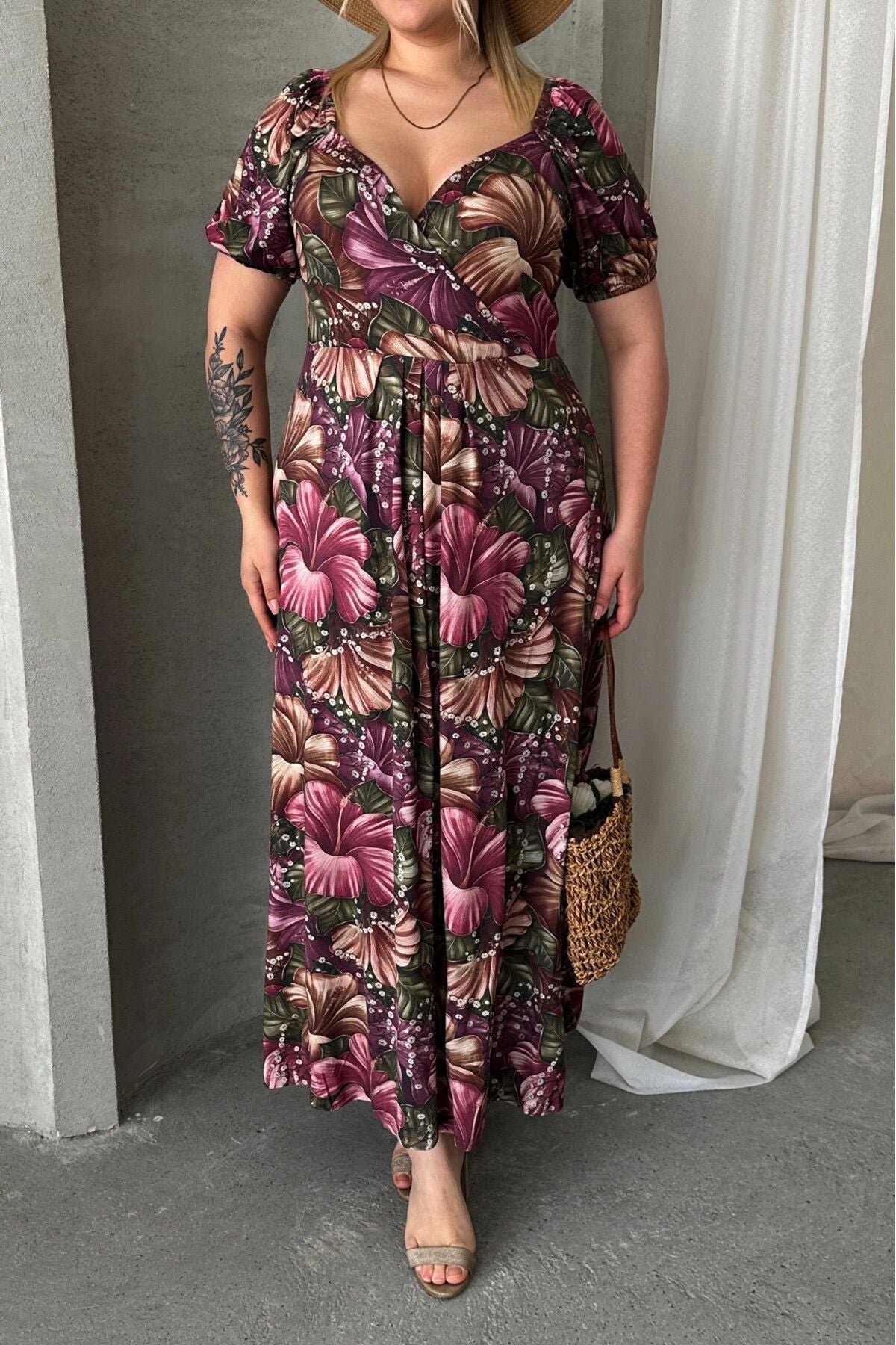 Büyük Beden Kısa Kollu Prenses Yaka Çiçek Desenli Maxi Elbise 74-80