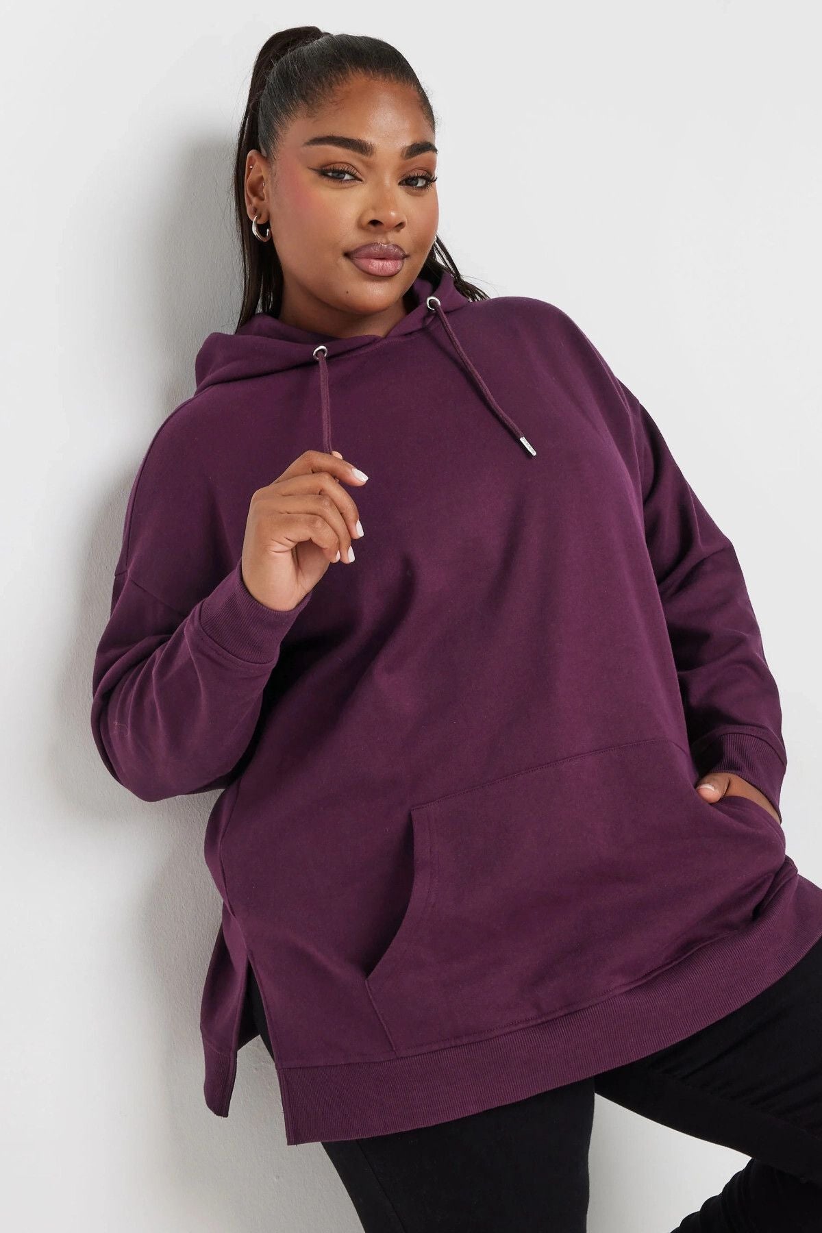 Büyük Beden Yumuşak Dokulu Kapüşonlu Uzun Kollu Cepli Sweatshirt 126622