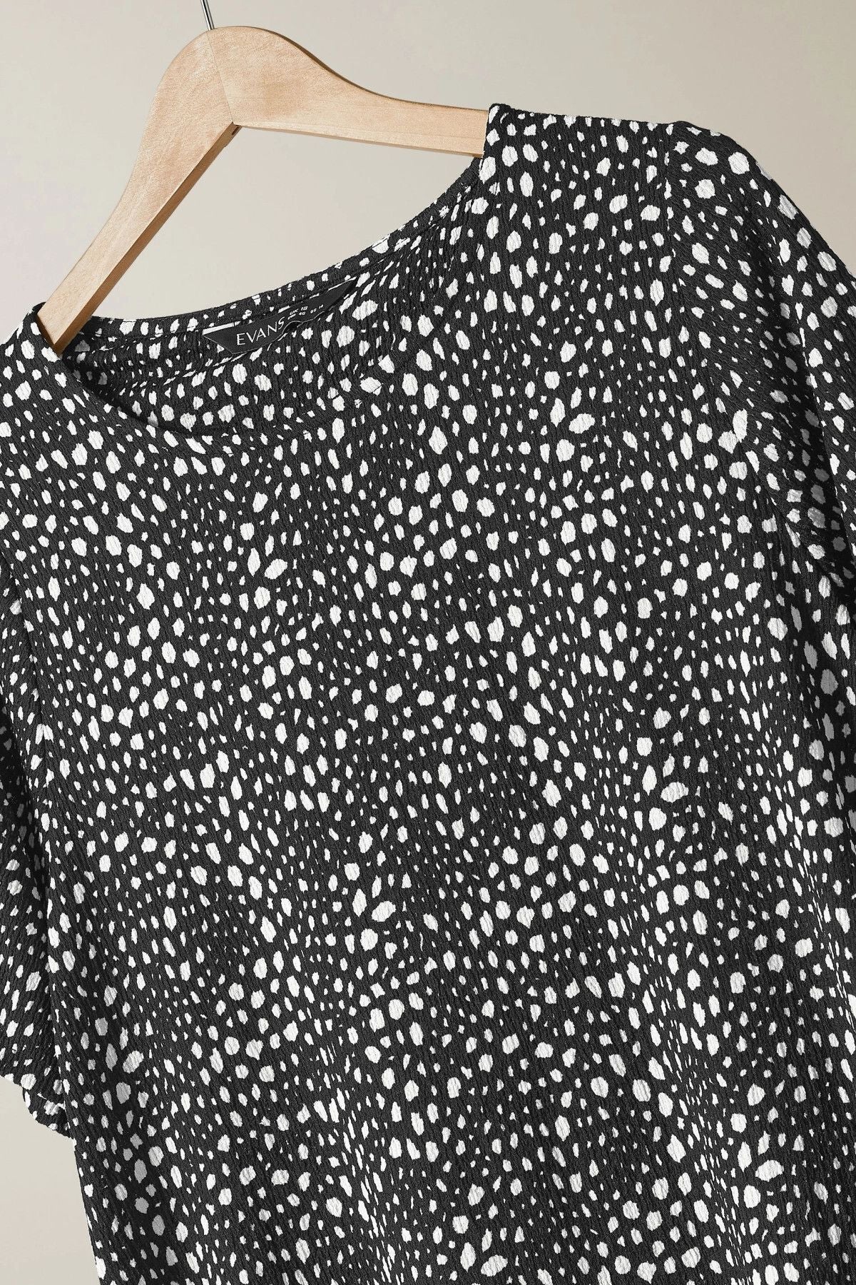 Büyük Beden Kısa Kollu Bisiklet Yaka Desenli Bluz 615913