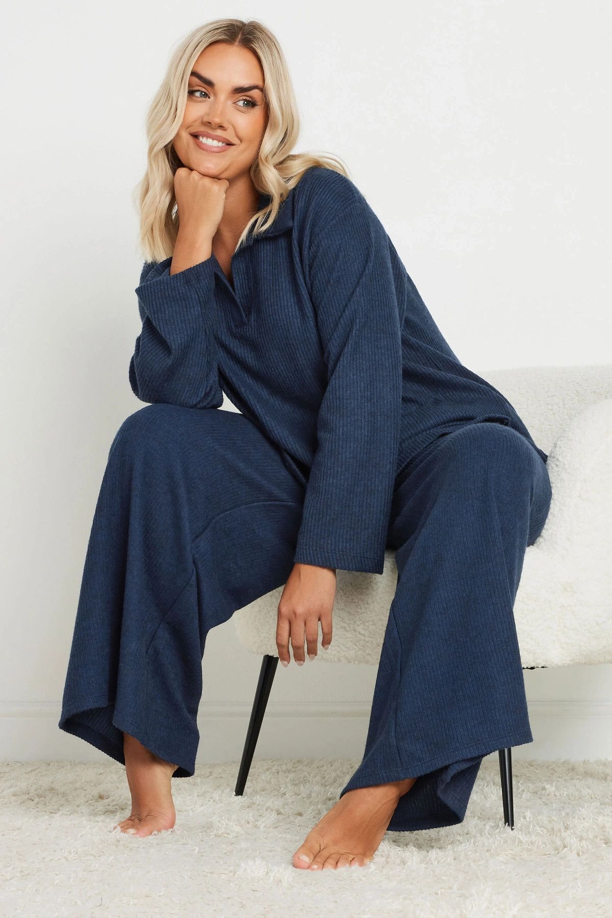 Büyük Beden V Yakalı Yumuşak Dokulu Uzun Kollu İnce Triko Kazak 322293