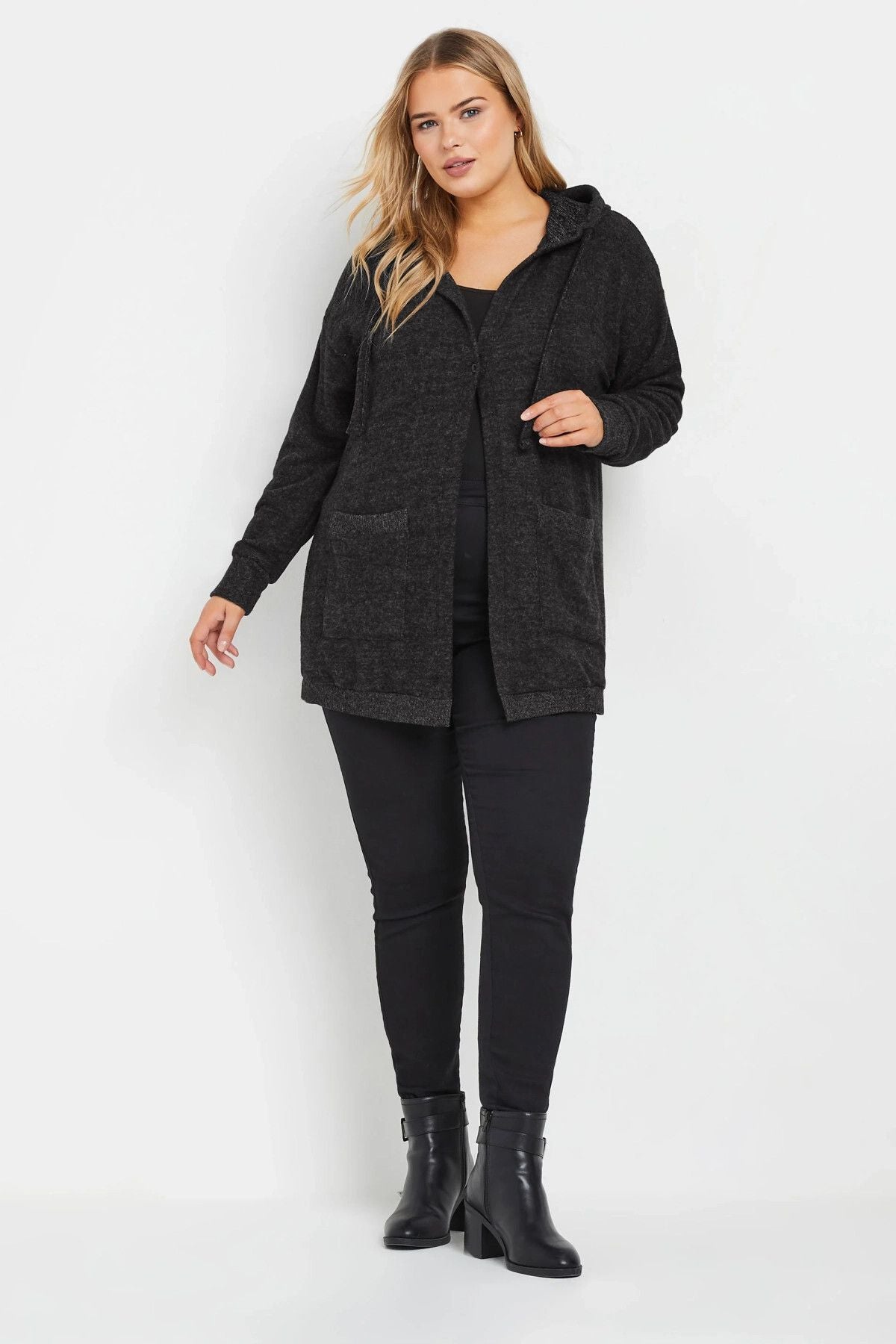 Büyük Beden Soft Touch Kapüşonlu Uzun Kollu Cepli Hırka 303593