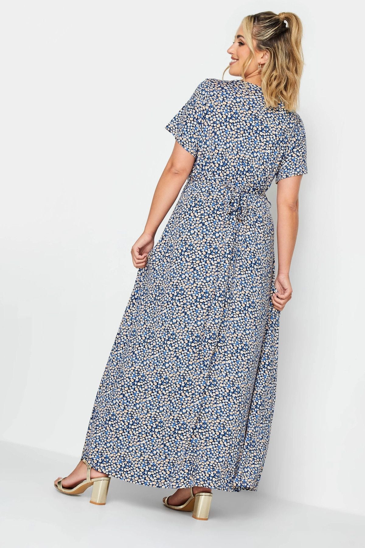 Büyük Beden V Yaka Kısa Kollu Likralı Anvelop Elbise 302376