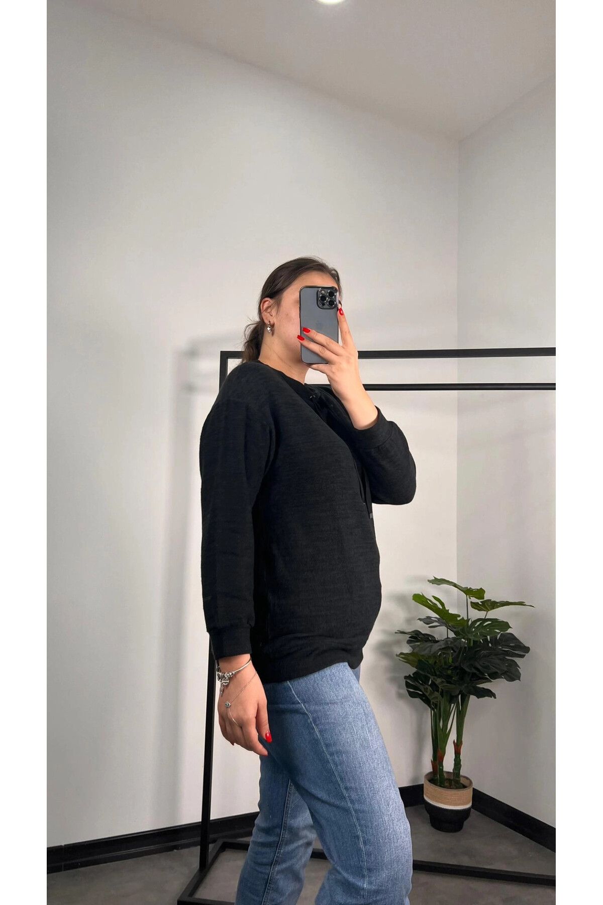 Büyük Beden Kapüşonsuz Yakası Bağcıklı Uzun Kollu Sweatshirt 301520