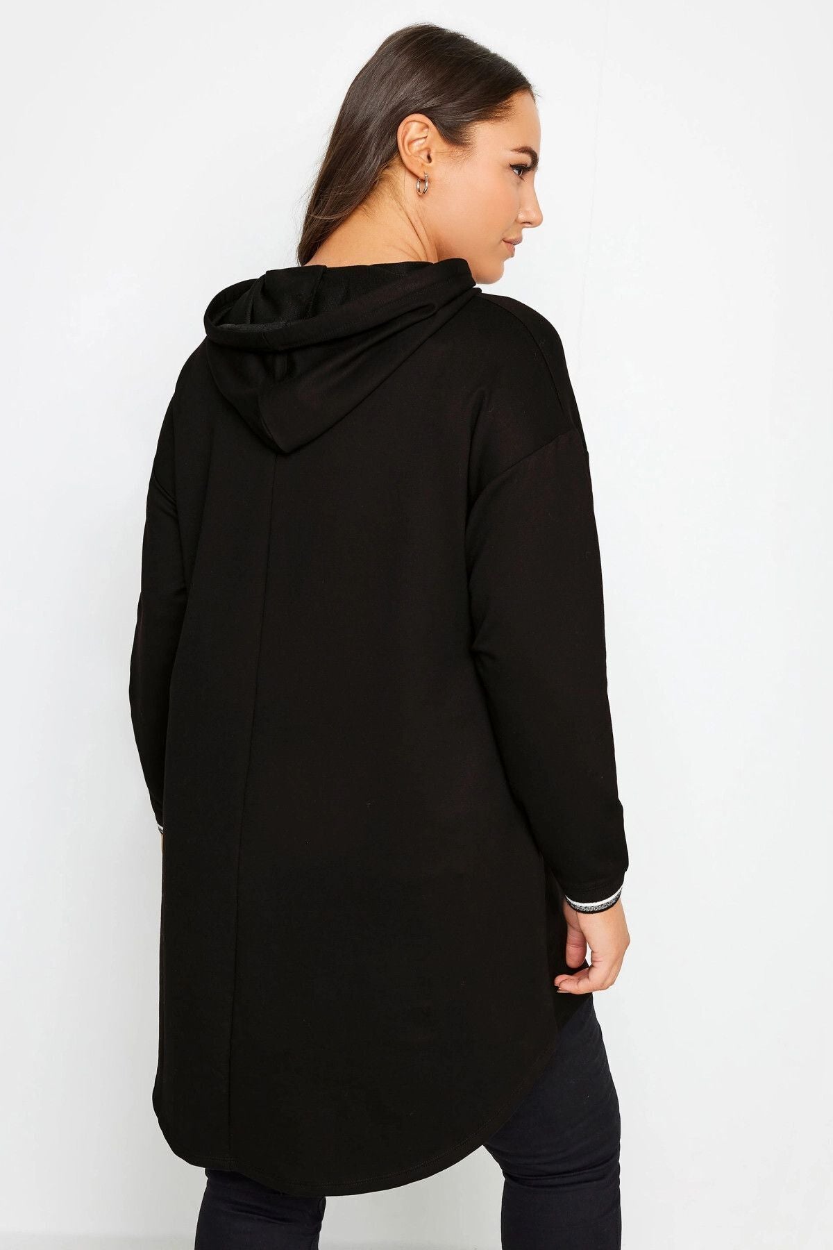 Büyük Beden Uzun Kollu Arkası Uzun Baskılı Kapüşonlu Sweatshirt 302845