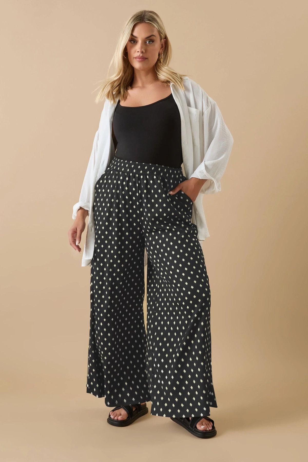 Büyük Beden Beli Lastikli Bol Paça Desenli Cepli Pantolon 303710