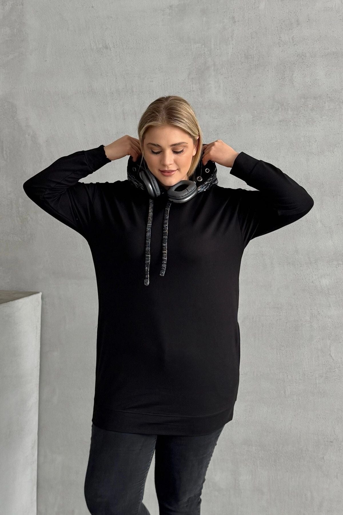 Büyük Beden Uzun Kollu Kapüşonu Desenli Cepli Sweatshirt 106-92