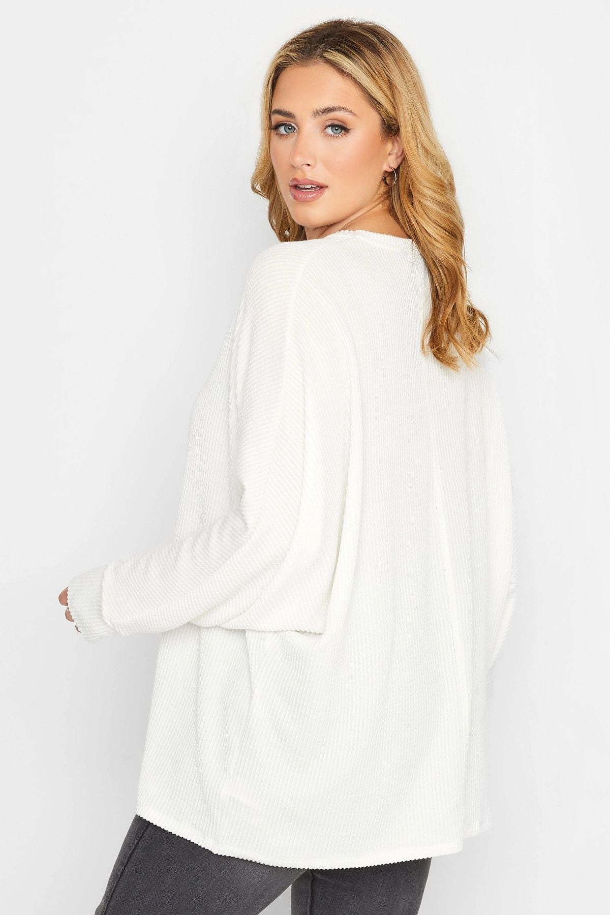 Büyük Beden Bisiklet Yaka Uzun Kollu Yumuşak Dokulu Bluz 301416