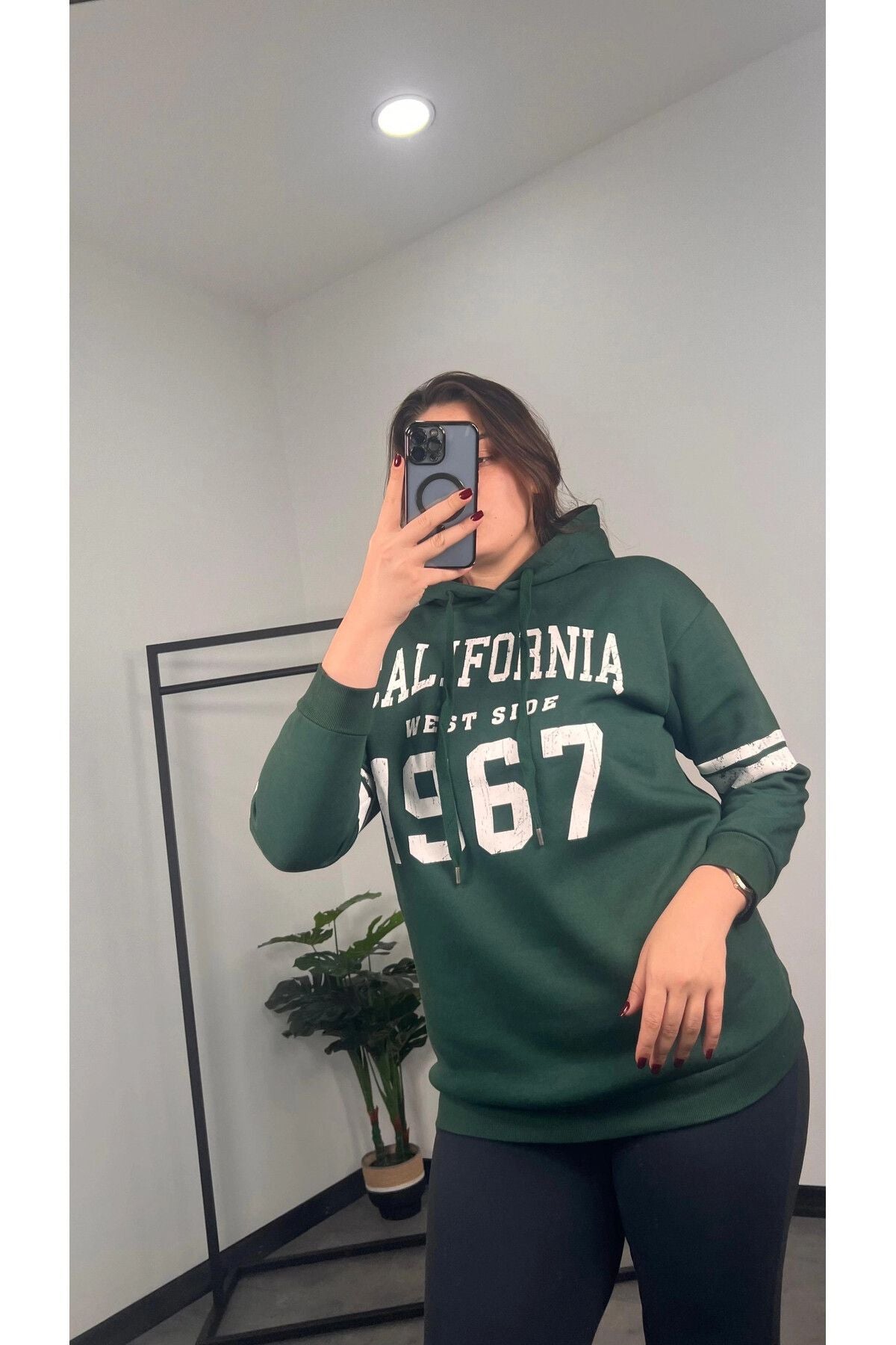 Büyük Beden Kapüşonlu Uzun Kollu Baskılı Sweatshirt 301126