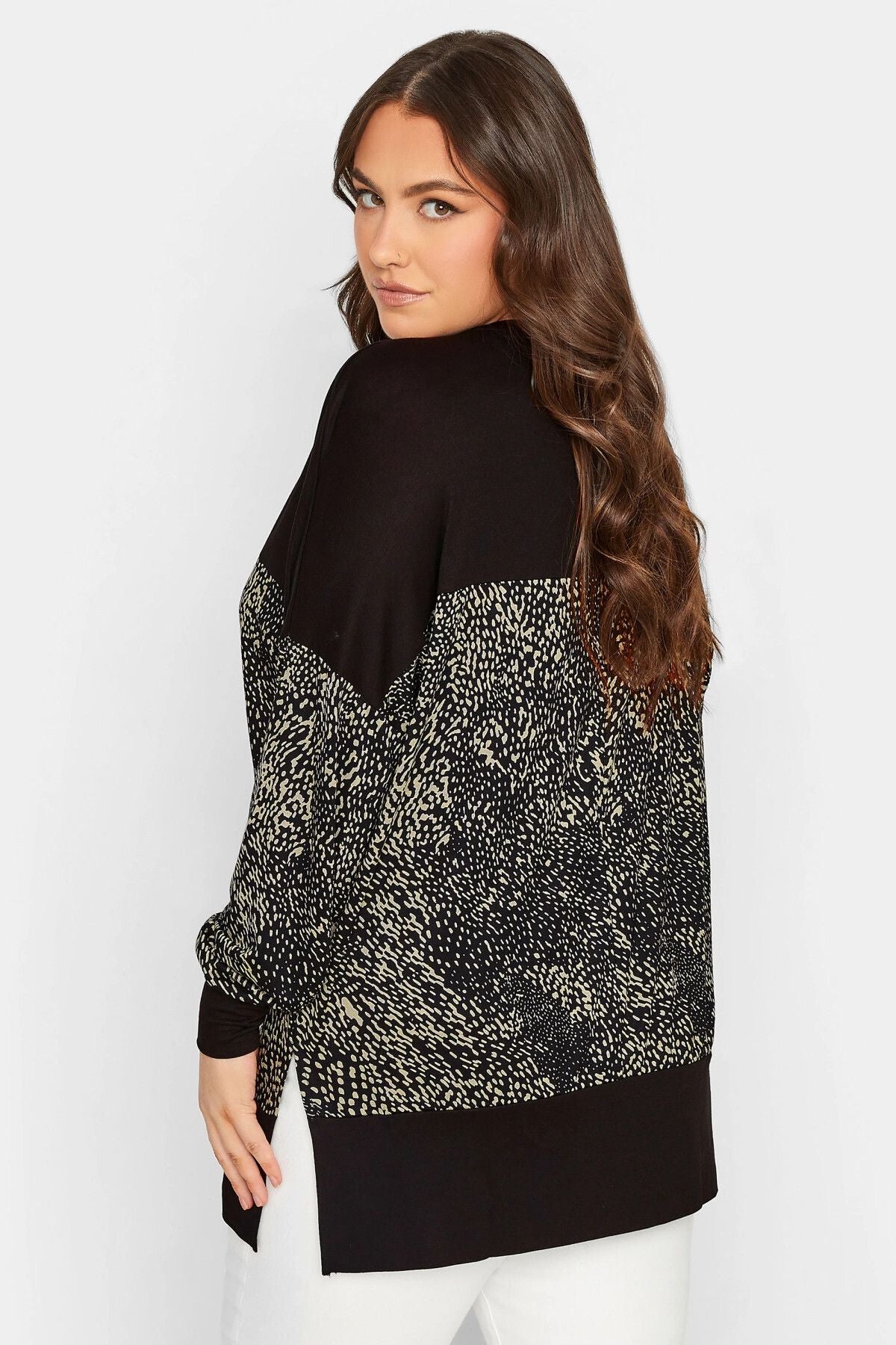 Büyük Beden Desenli Esnek Kumaş Uzun Bluz 301528