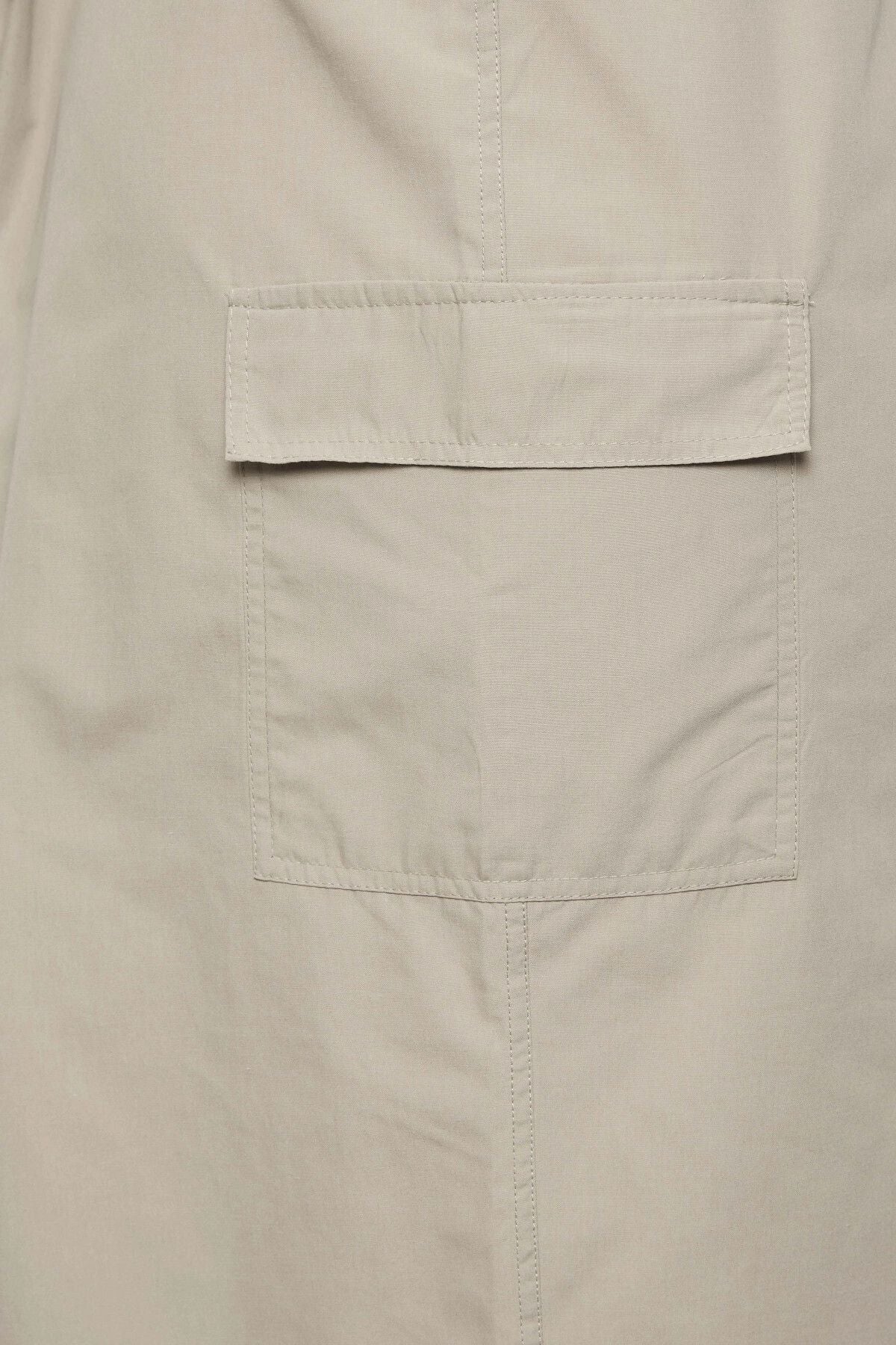 Büyük Beden Midi Boy Beli Büzgülü Arkadan Yırtmaçlı Kargo Etek 302038