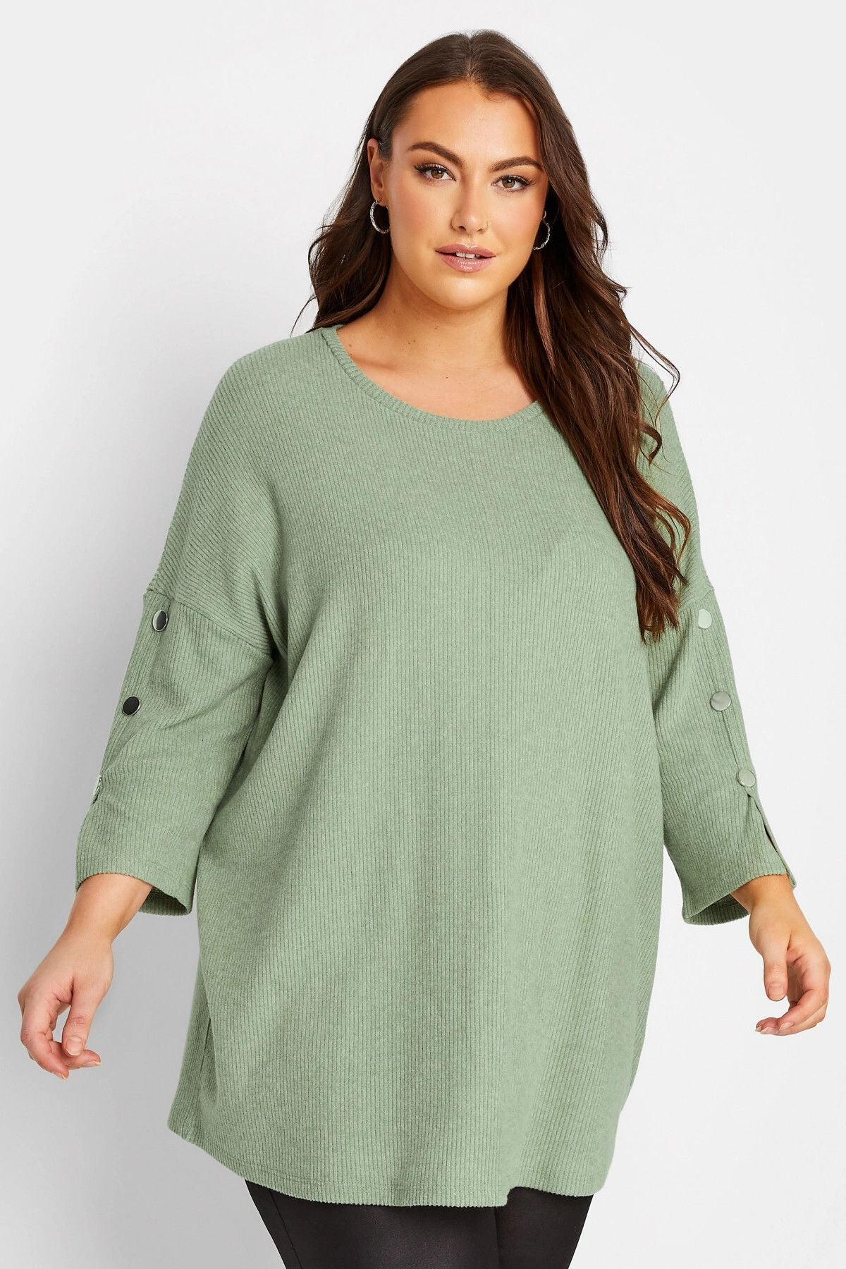 Büyük Beden Bisiklet Yaka Yarım Kollu Düğme Detaylı Bluz 301701