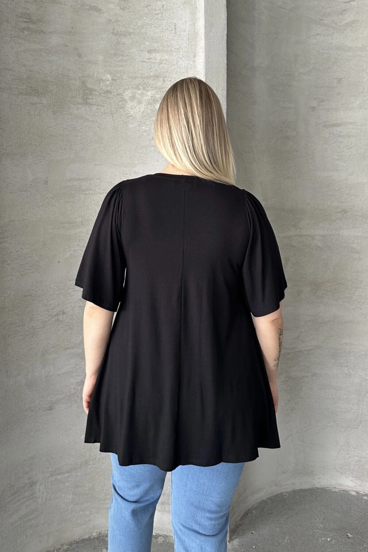 Büyük Beden İkili Paket V Yaka Desensiz Asimetrik Kesim Likralı Bluz 320315x2