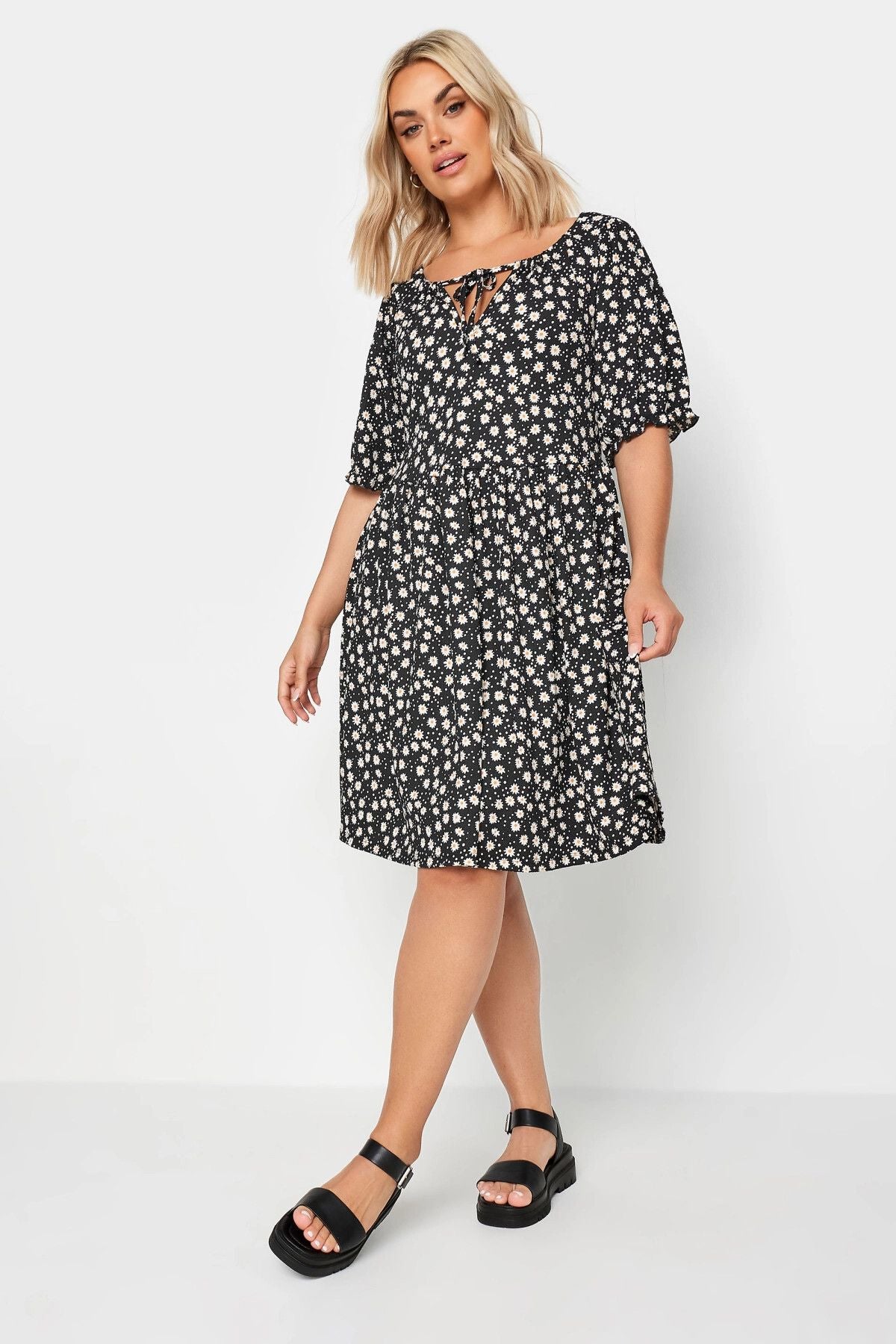 Büyük Beden Bağlama Detaylı Kolları Fırfırlı Çiçek Desenli Elbise 303188