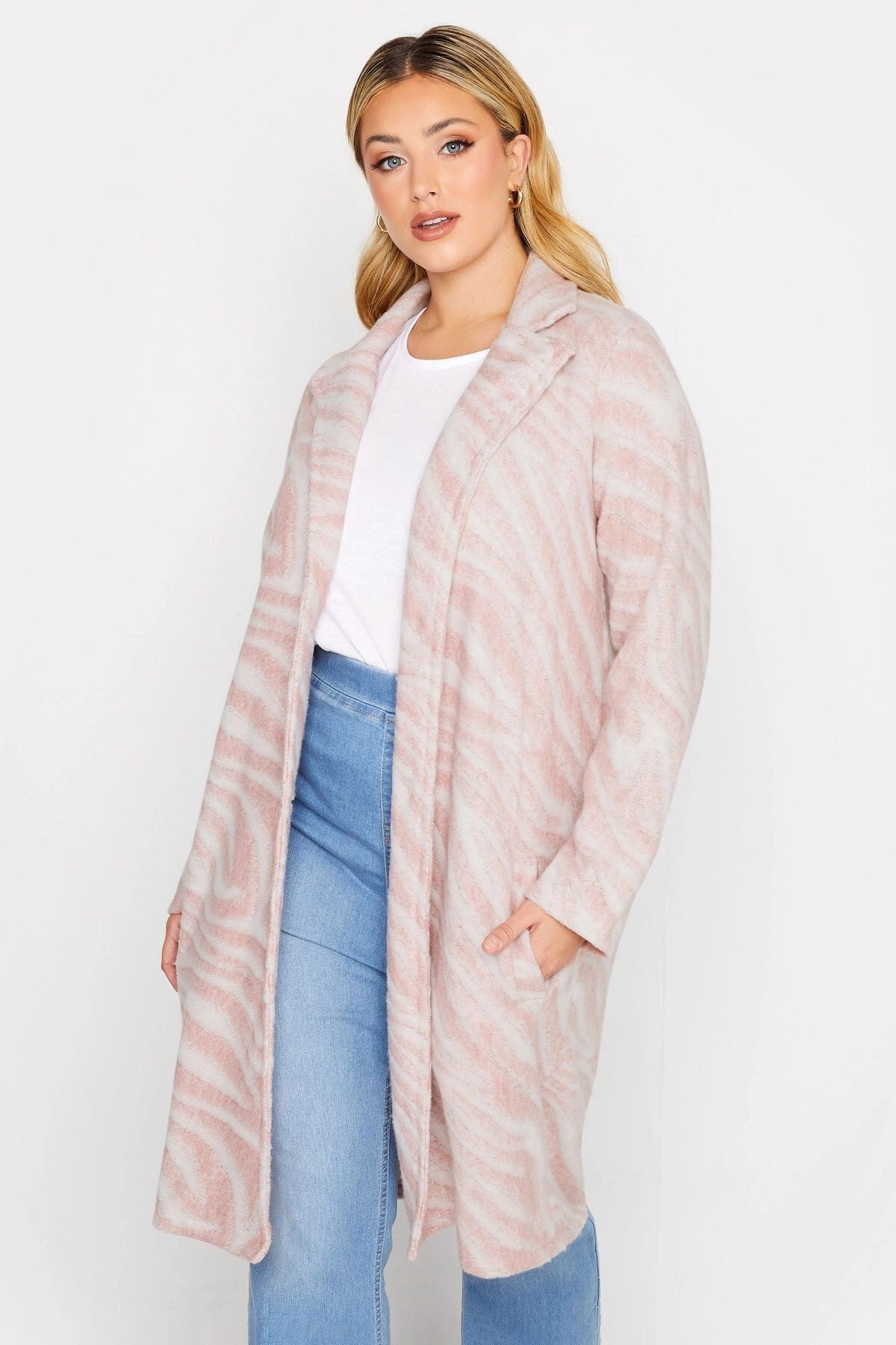 Büyük Beden Çift Düğmeli Cepli Uzun Kesim Ceket 301657