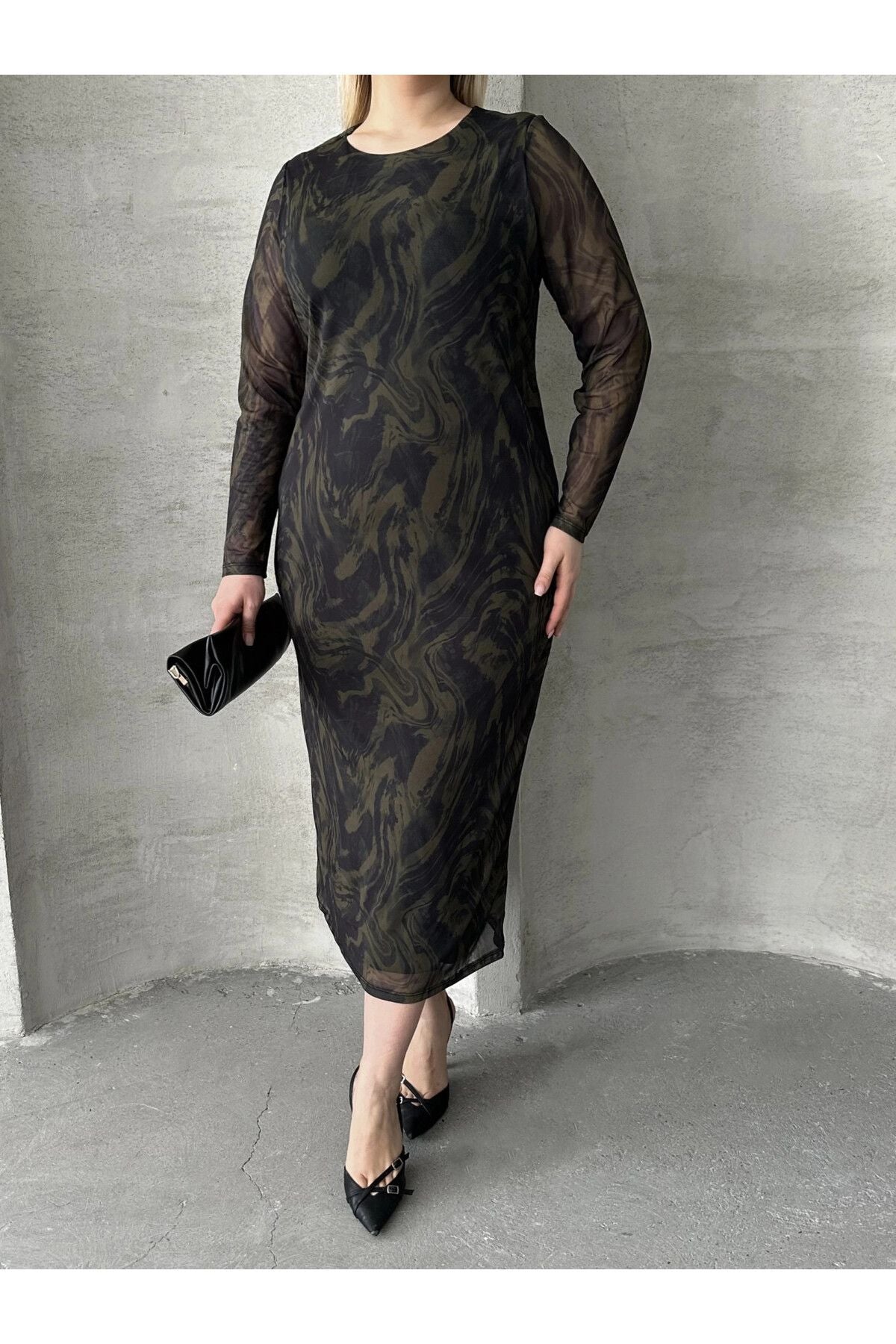 Büyük Beden Uzun Tül Kol Astarlı Mesh Midi Elbise 216292