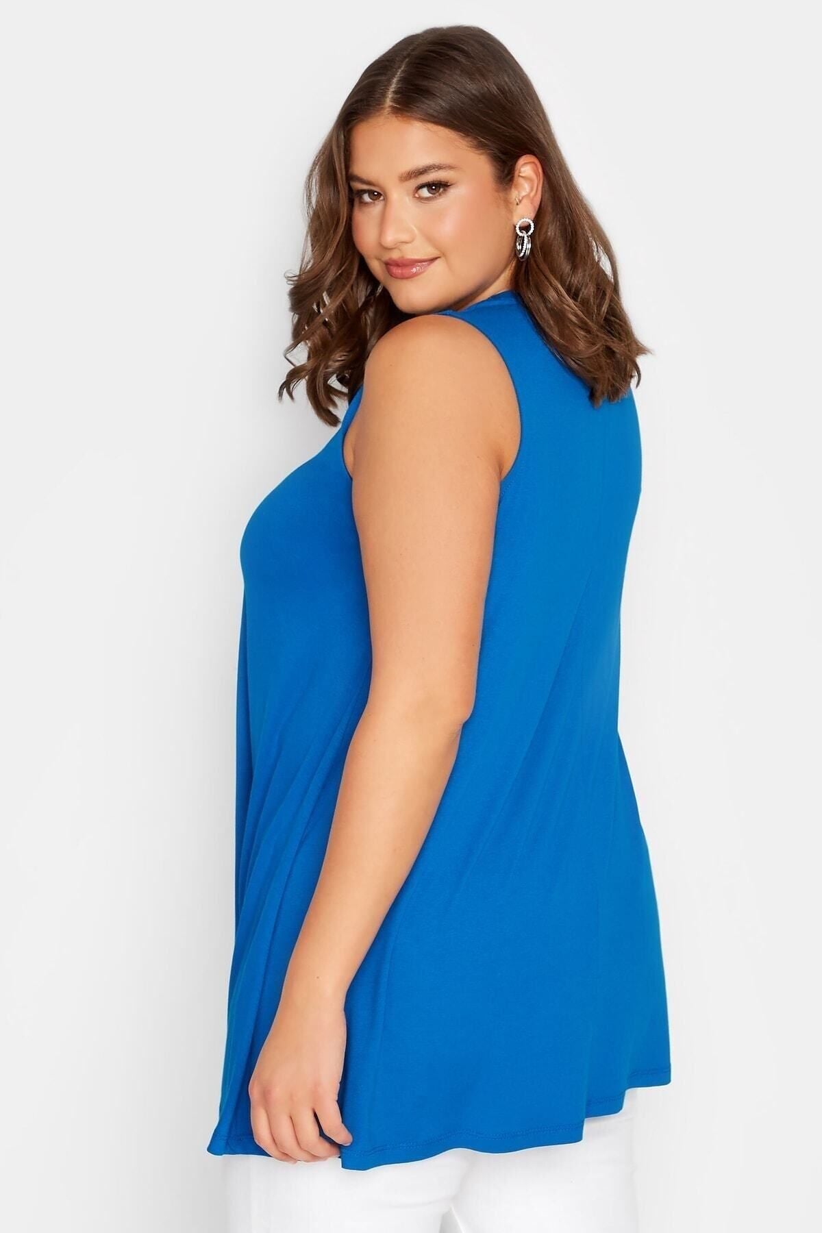 Büyük Beden Sıfır Kol V Yaka Eteği Bollaşan Basic Bluz 320786