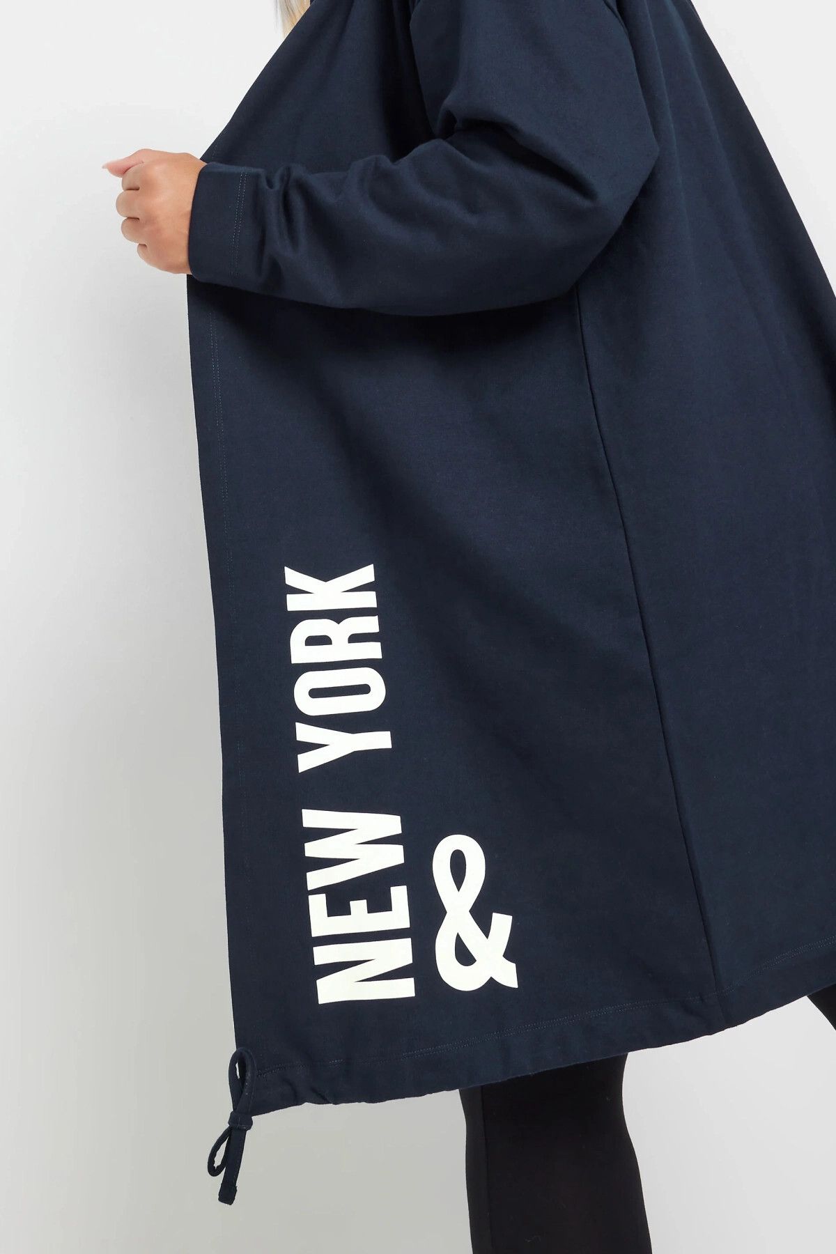 Büyük Beden Kapüşonlu Uzun Kollu Yazı Baskılı Cepsiz Hırka 303564