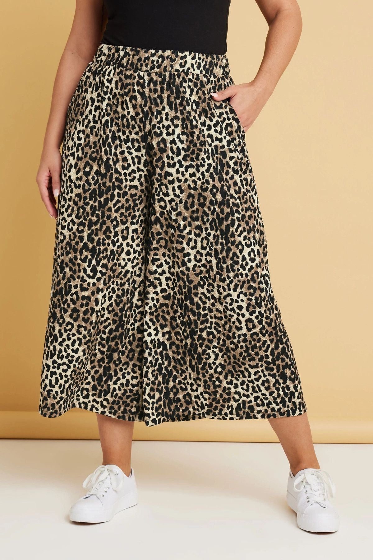 Büyük Beden Beli Lastikli Cepli Leopar Desenli Midi Bol Paça Pantolon 145267