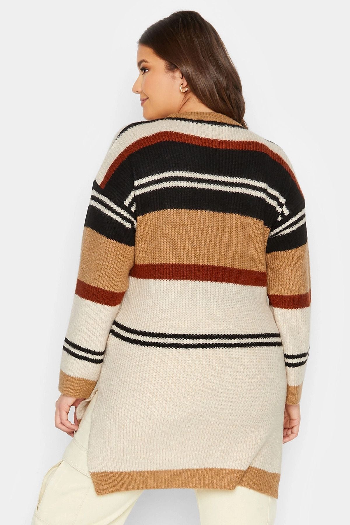 Büyük Beden Çizgili Yuvarlak Yaka Yırtmaç Detaylı Triko Kazak 301829