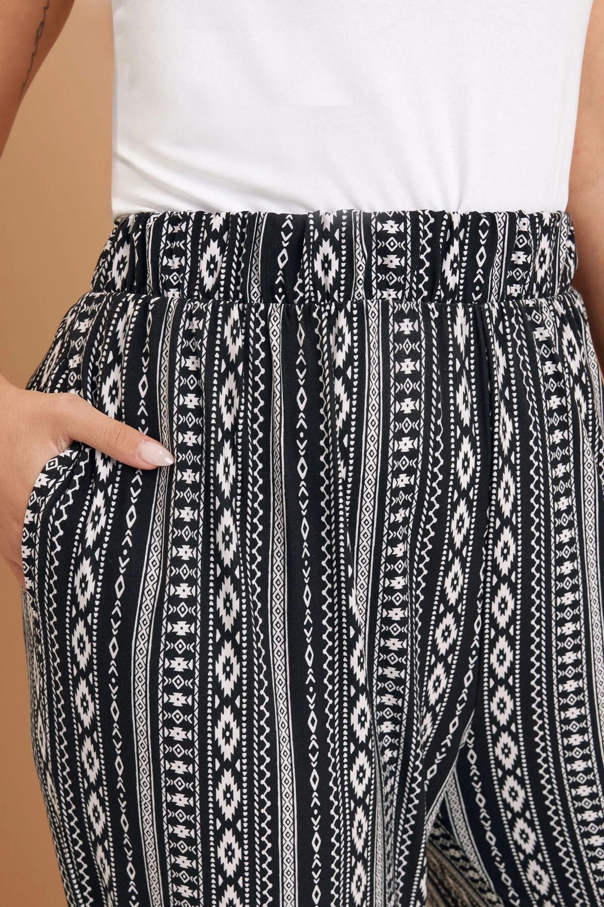 Büyük Beden Beli Lastikli Cepli Desenli Şalvar Pantolon 145265