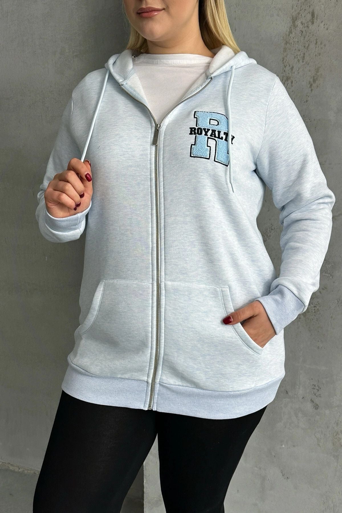 Büyük Beden Uzun Kollu Kapüşonlu Fermuarlı Cepli Yumuşak Hırka 302571