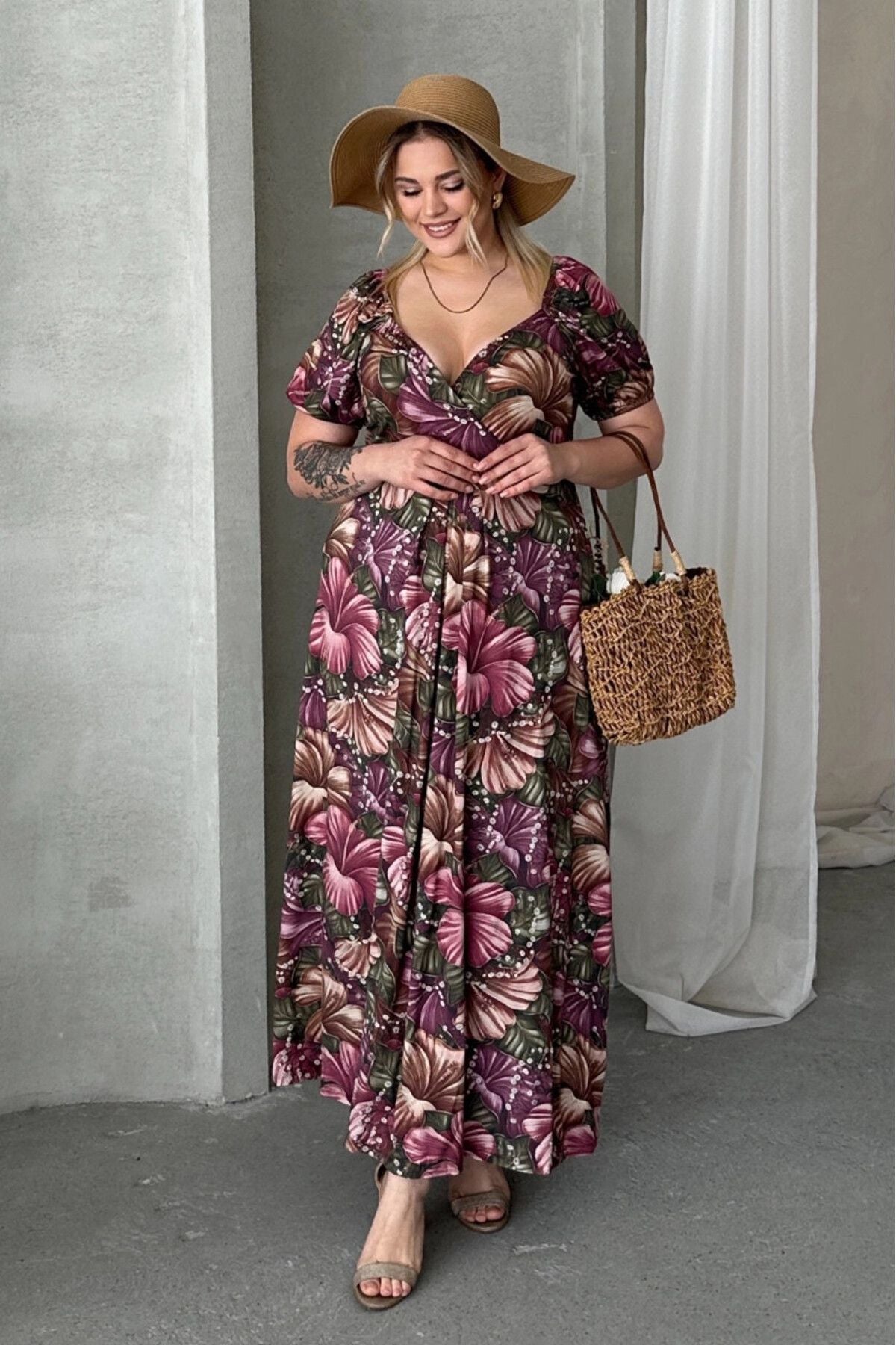 Büyük Beden Kısa Kollu Prenses Yaka Çiçek Desenli Maxi Elbise 74-80