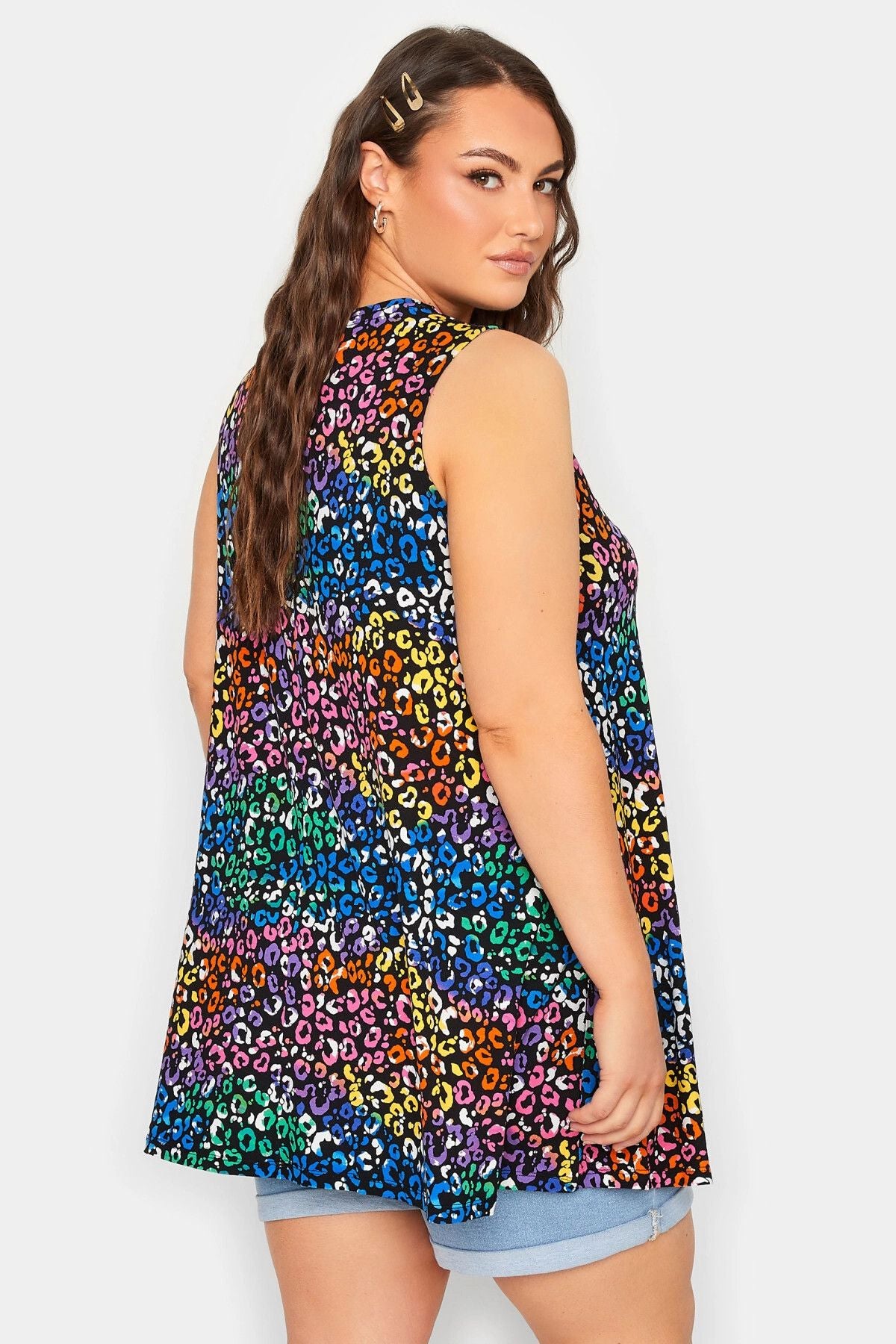 Büyük Beden V Yaka Desenli Asimetrik Kesim Likralı Bluz 302258