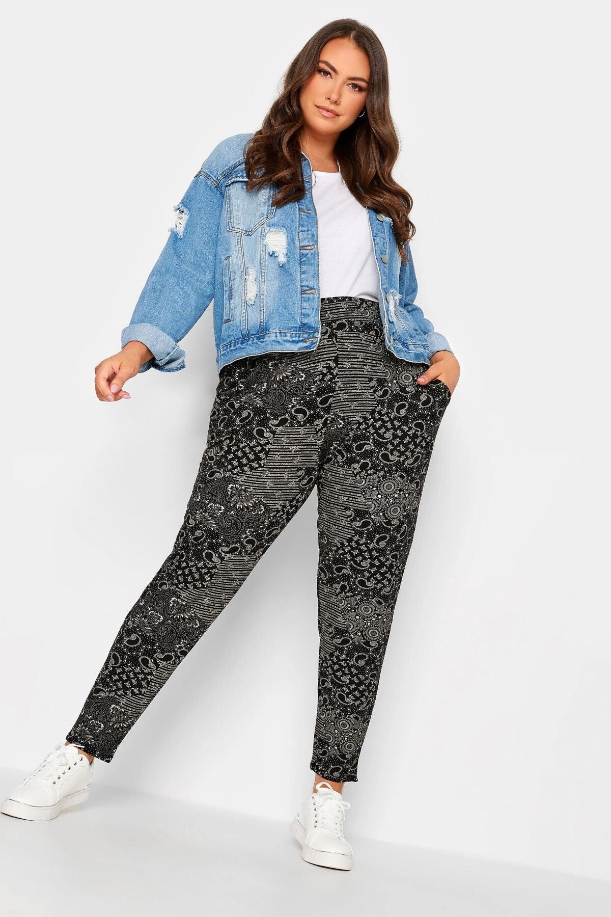 Büyük Beden Dar Paça Desenli Cepli Havuç Kesim Likralı Pantolon 302493