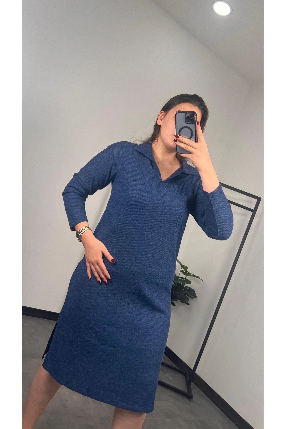 Büyük Beden Polo Yaka Yırtmaç Detaylı Midi Boy Triko Elbise 301514