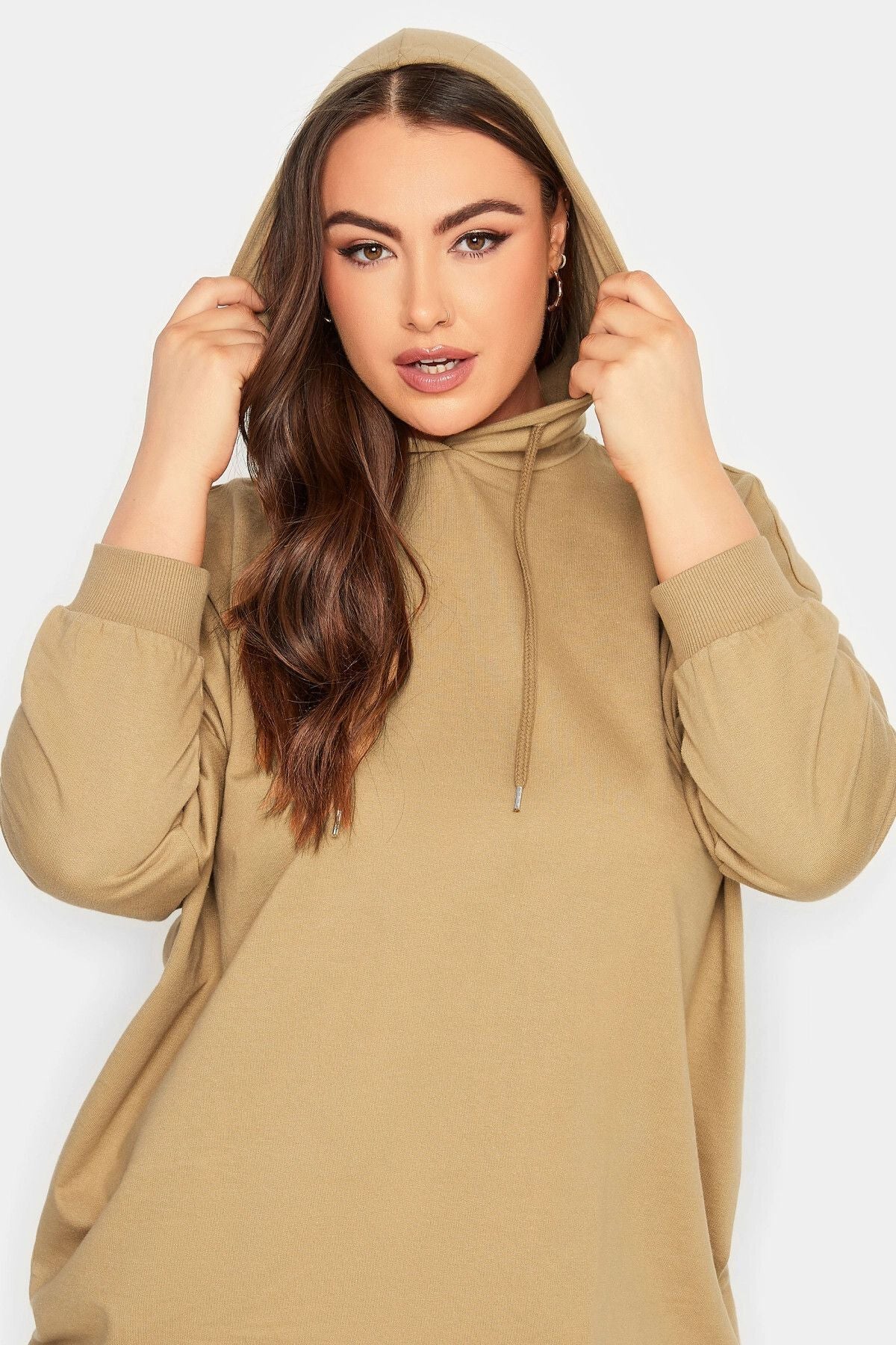 Büyük Beden Kapüşonlu Rahat Kesim Uzun Kollu Sweatshirt 171910