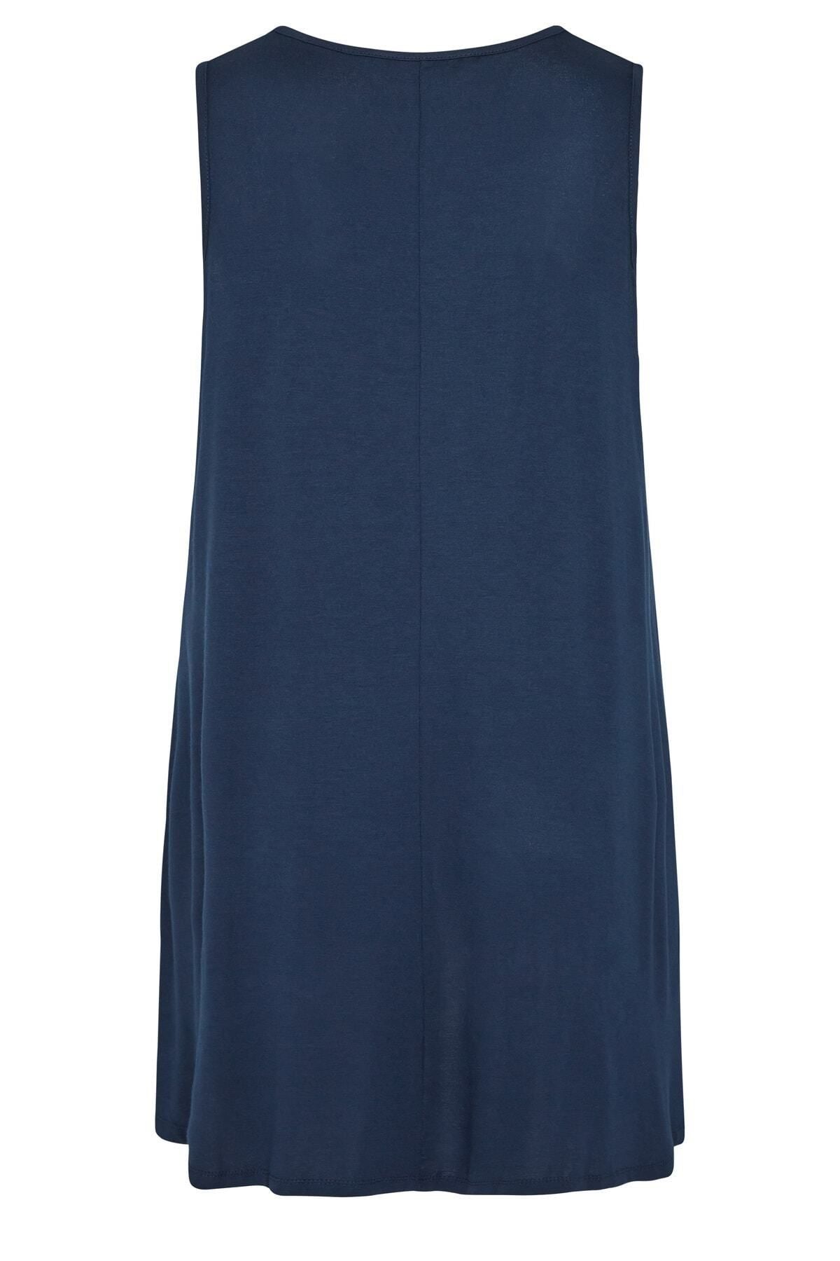 Büyük Beden Bisiklet Yaka Kısa Kollu Arkası Uzun Desenli Bluz 302255